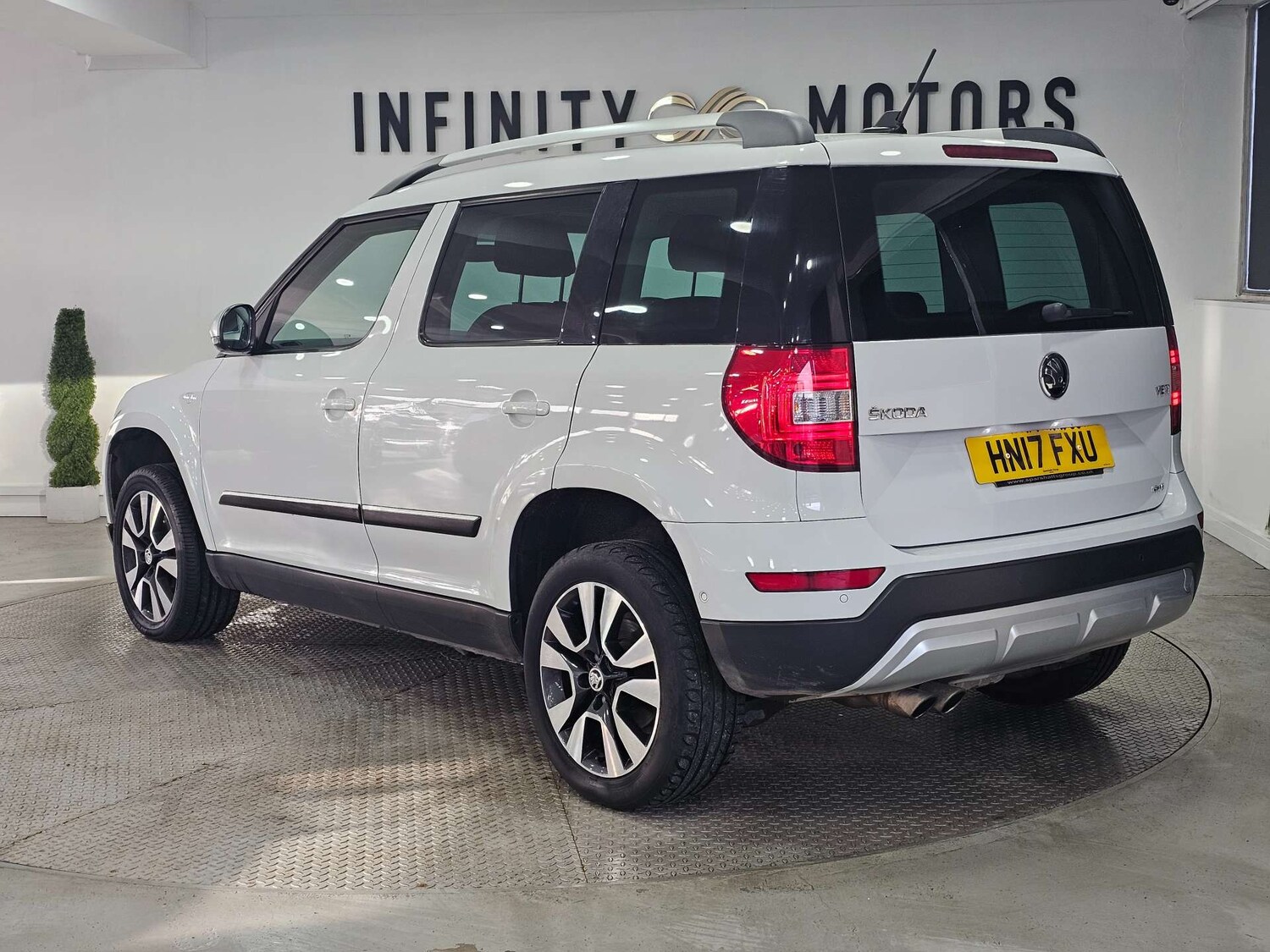 Used Skoda Yeti 2017 for sale - 77998573: Photo 27