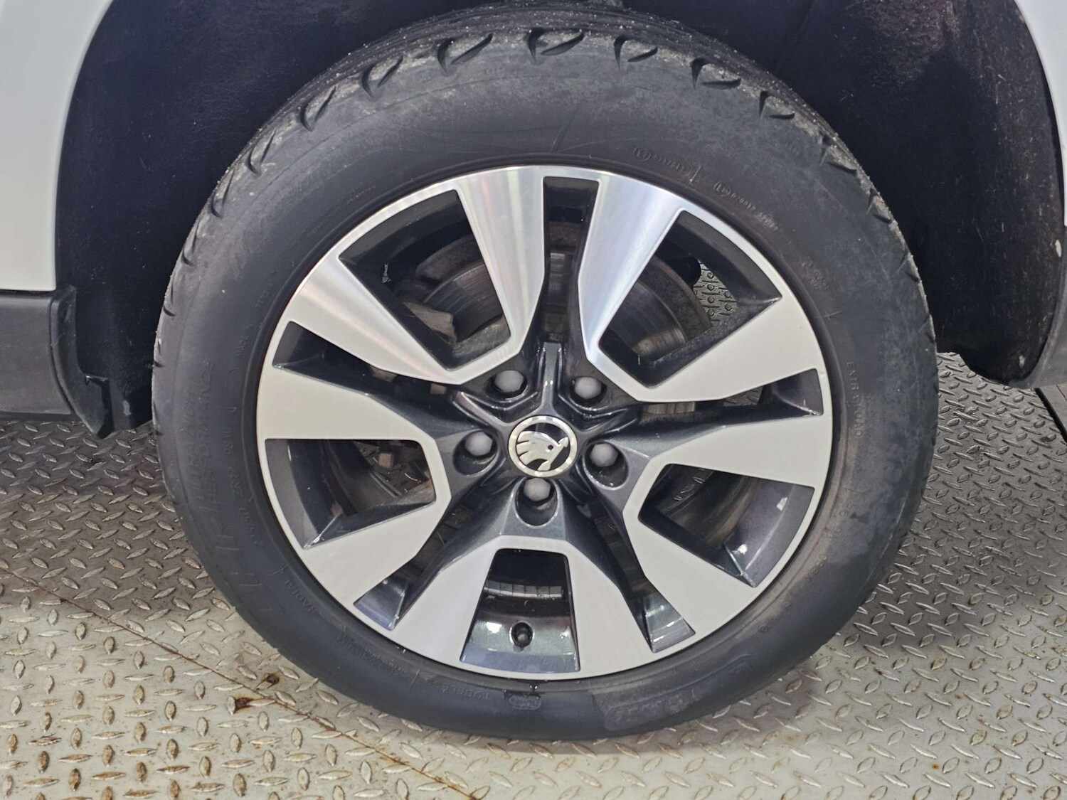 Used Skoda Yeti 2017 for sale - 77998573: Photo 31