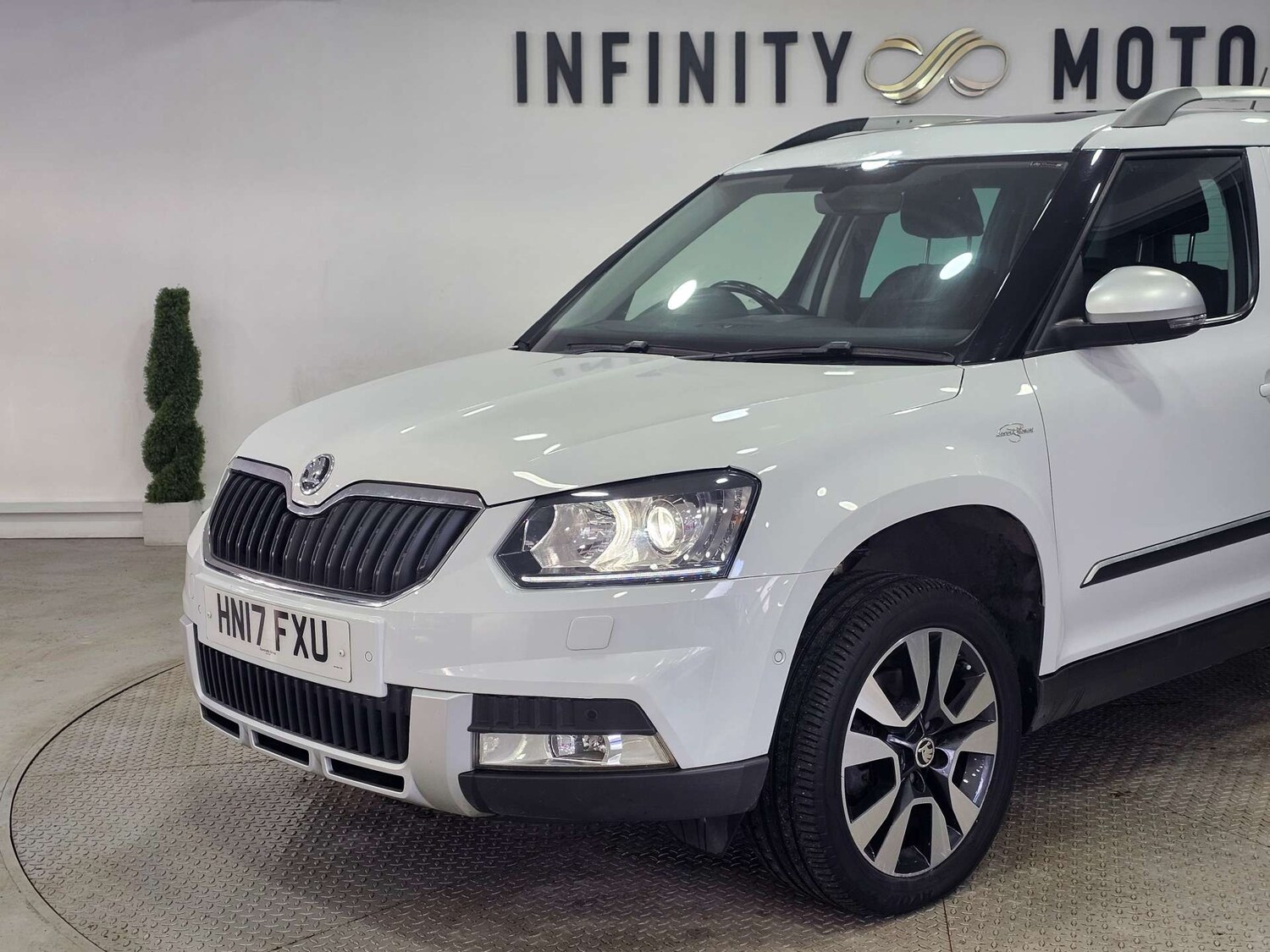 Used Skoda Yeti 2017 for sale - 77998573: Photo 36