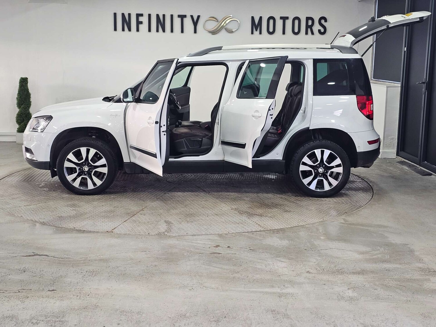 Used Skoda Yeti 2017 for sale - 77998573: Photo 60