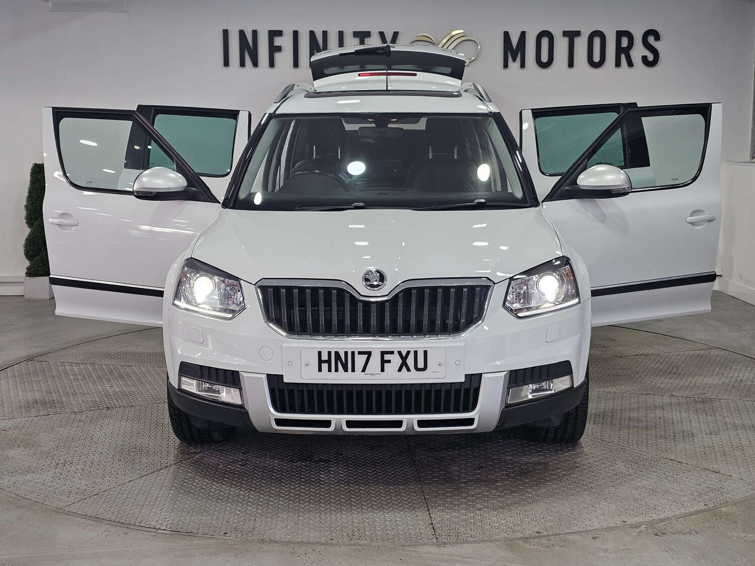 Used Skoda Yeti 2017 for sale - 77998573: Photo 86