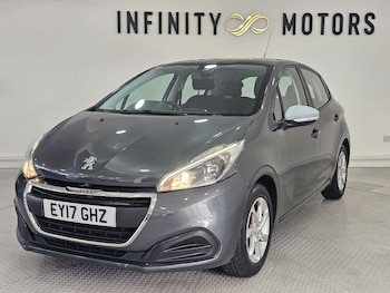 Used Peugeot 208 2017 for sale - 79044731: Photo