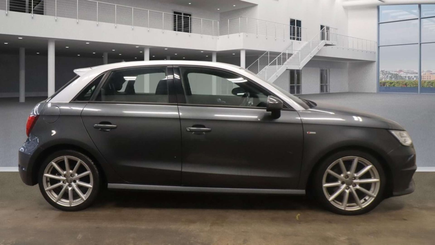Used Audi A1 2015 for sale - 78014307: Photo 7