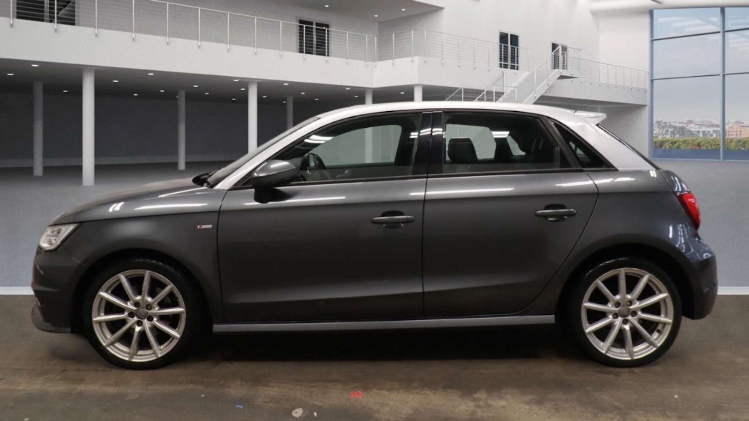 Used Audi A1 2015 for sale - 78014307: Photo 8