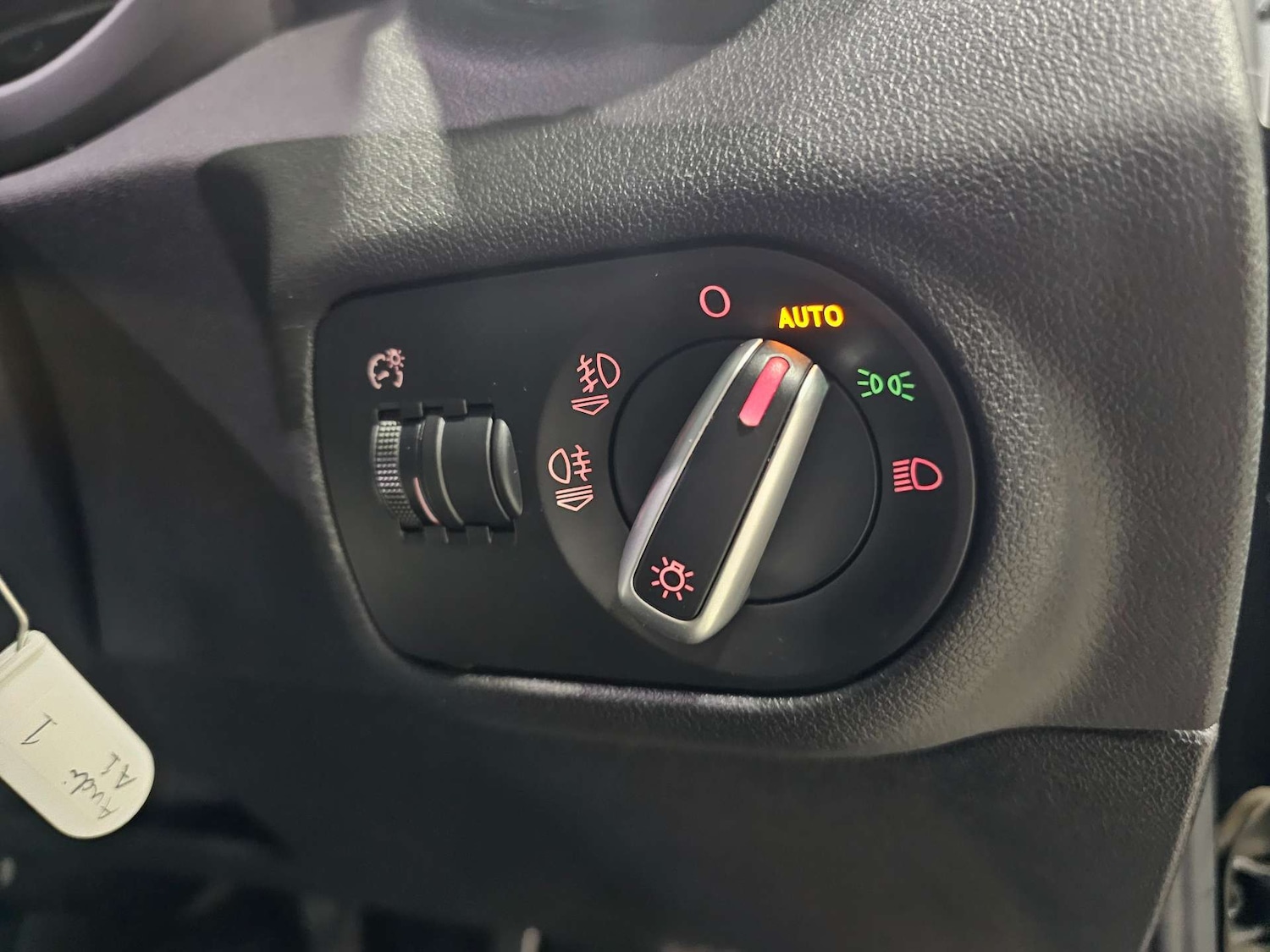 Used Audi A1 2016 for sale - 76972331: Photo 28