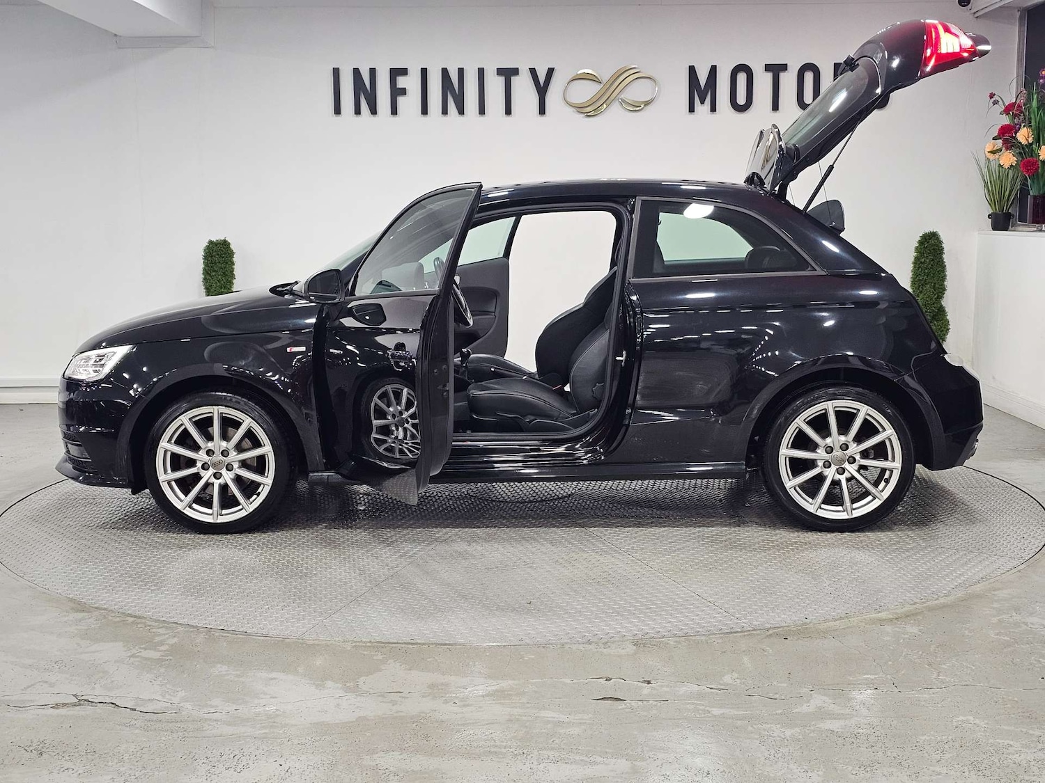 Used Audi A1 2016 for sale - 76972331: Photo 71