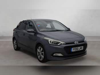 Used Hyundai i20 2016 for sale - 79673563: Photo