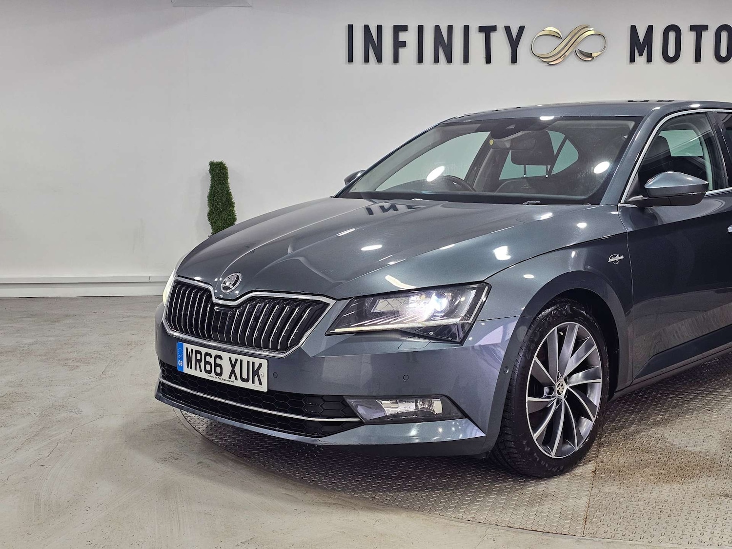 Used Skoda Superb 2016 for sale - 76972405: Photo 19