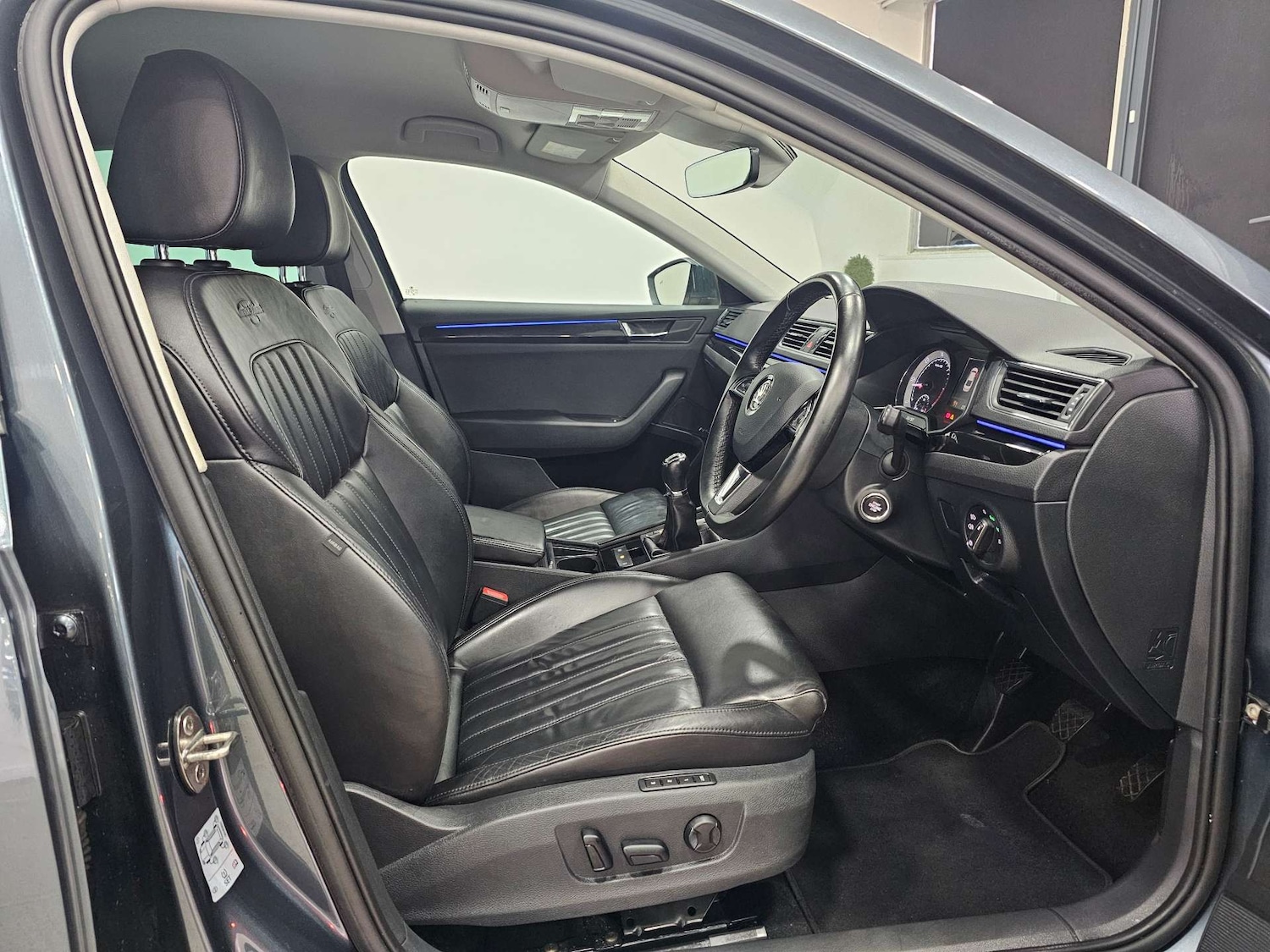 Used Skoda Superb 2016 for sale - 76972405: Photo 3