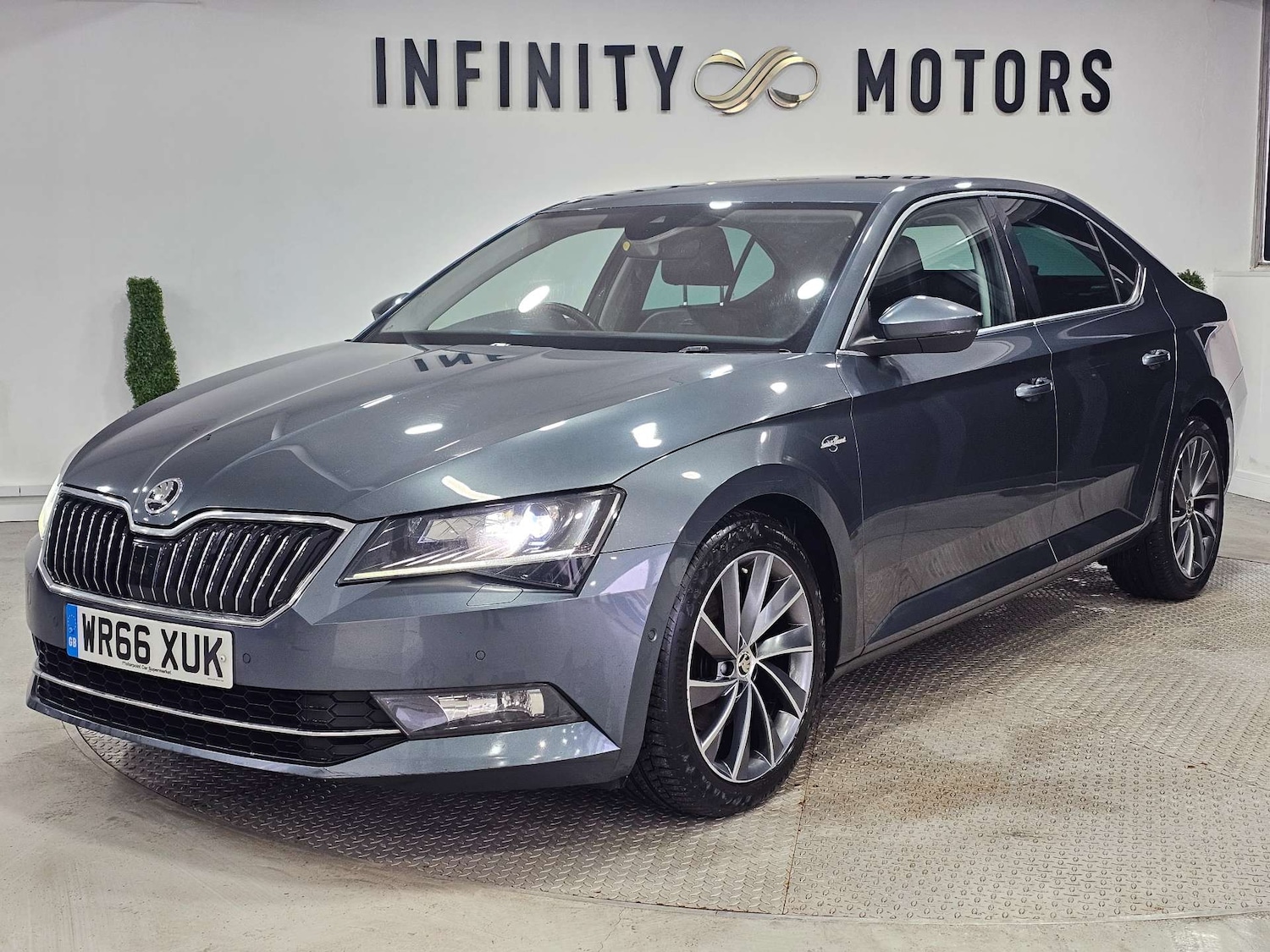 Used Skoda Superb 2016 for sale - 76972405: Photo 4