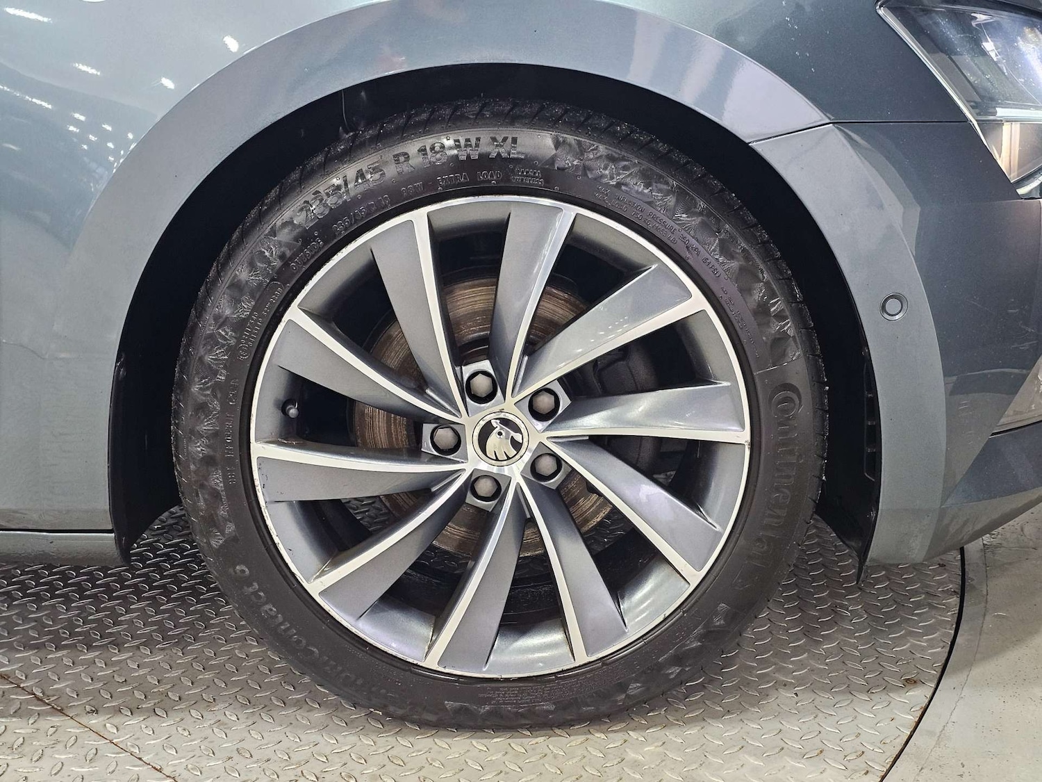 Used Skoda Superb 2016 for sale - 76972405: Photo 41