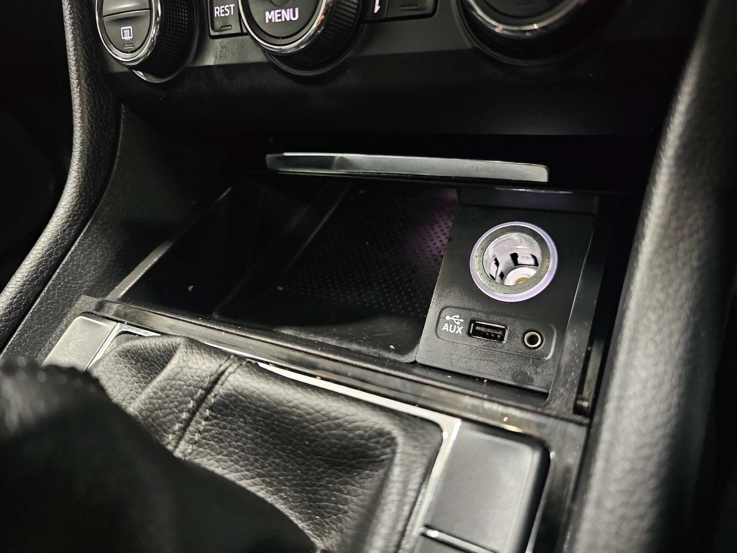 Used Skoda Superb 2016 for sale - 76972405: Photo 69