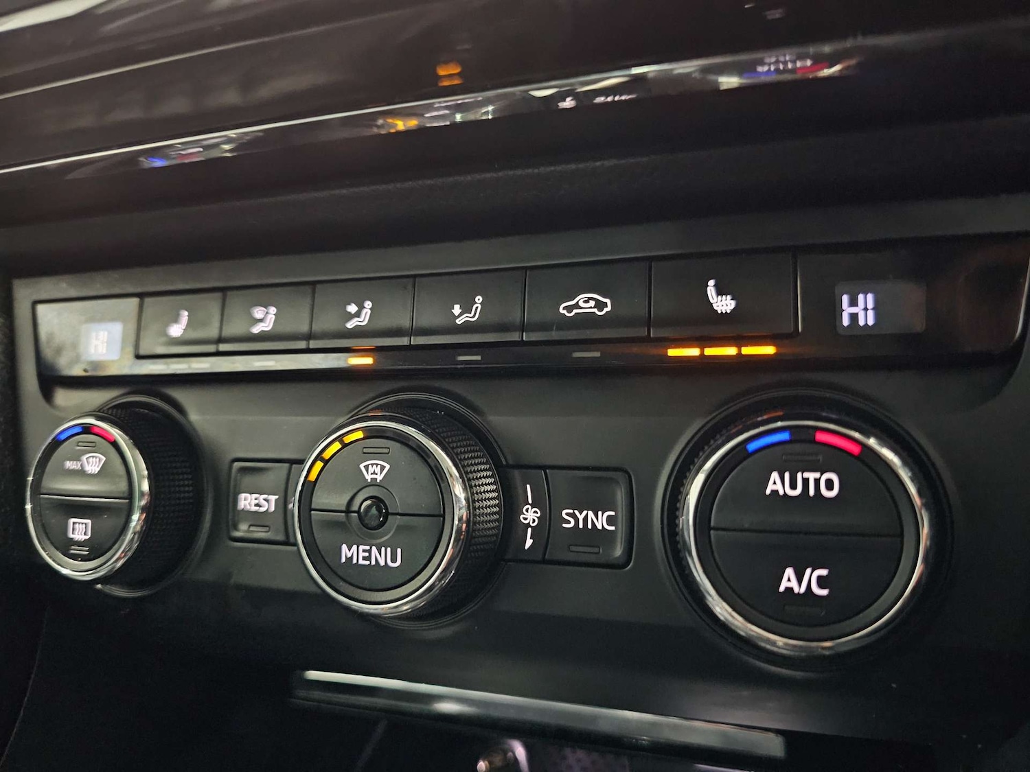 Used Skoda Superb 2016 for sale - 76972405: Photo 7