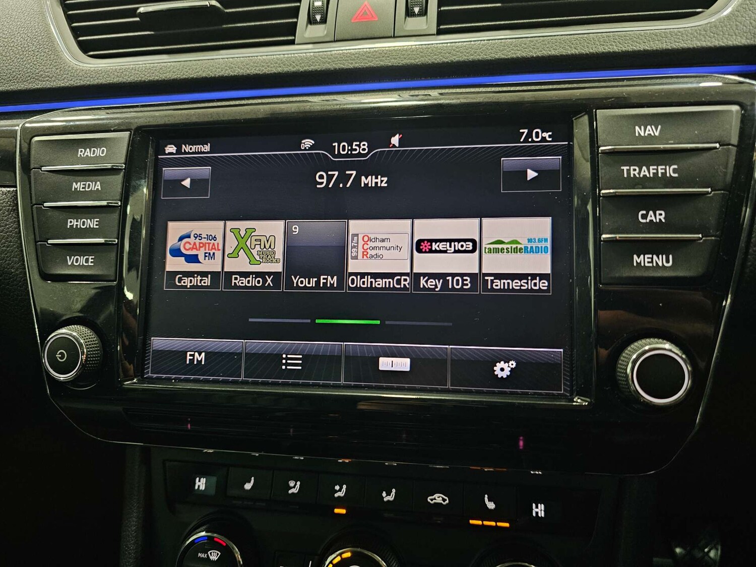 Used Skoda Superb 2016 for sale - 76972405: Photo 72