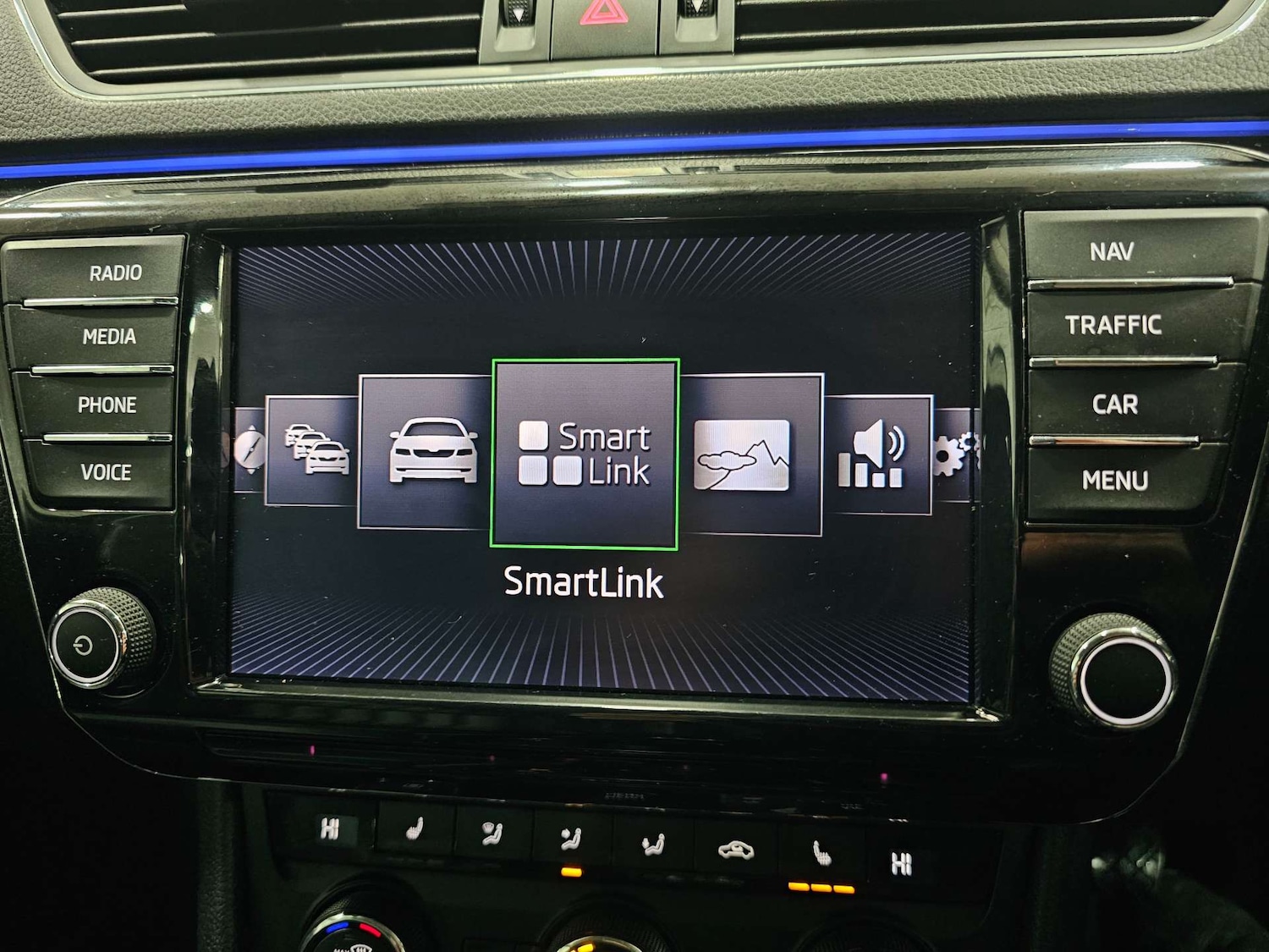 Used Skoda Superb 2016 for sale - 76972405: Photo 74