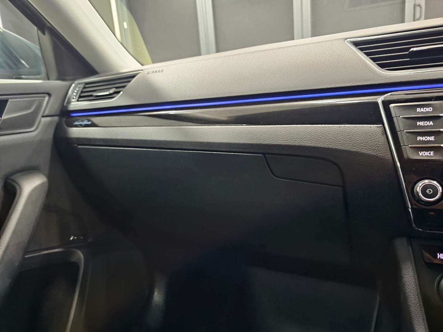 Used Skoda Superb 2016 for sale - 76972405: Photo 78