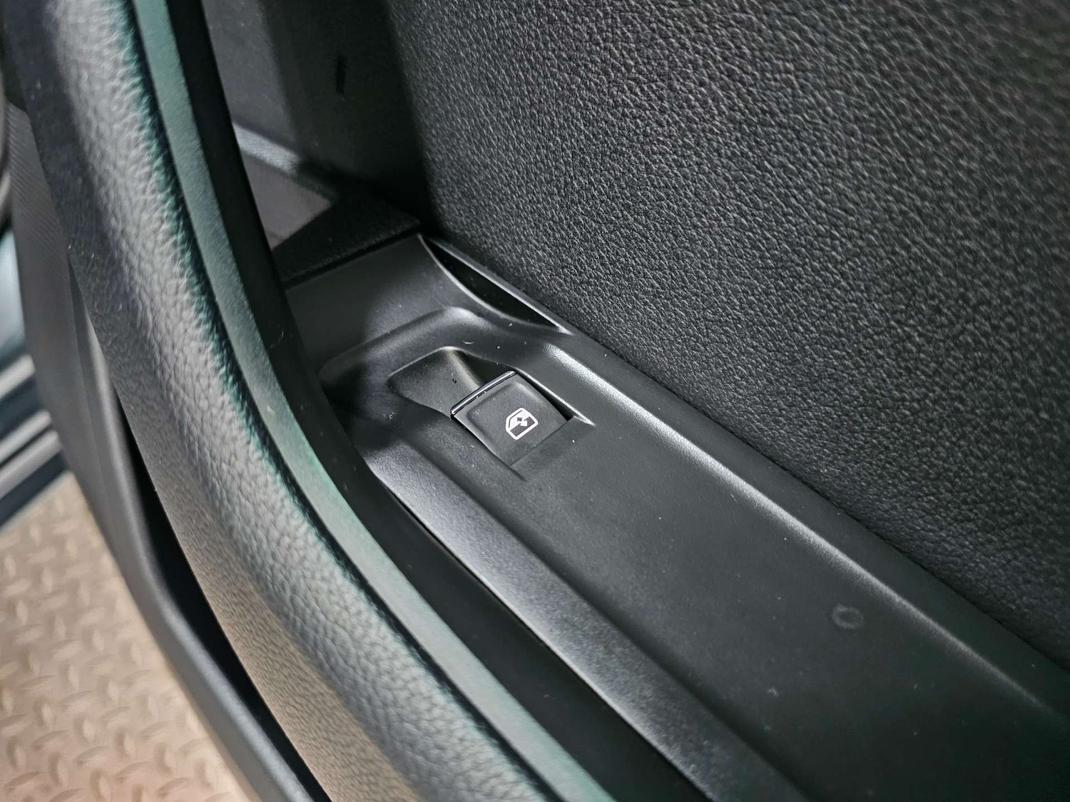 Used Skoda Superb 2016 for sale - 76972405: Photo 81