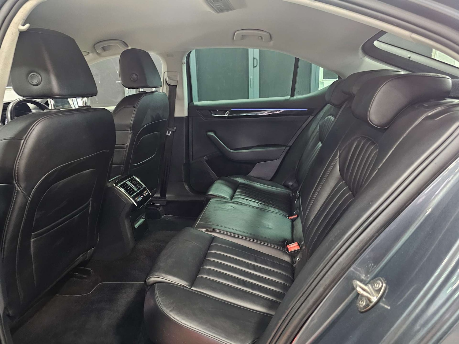 Used Skoda Superb 2016 for sale - 76972405: Photo 89