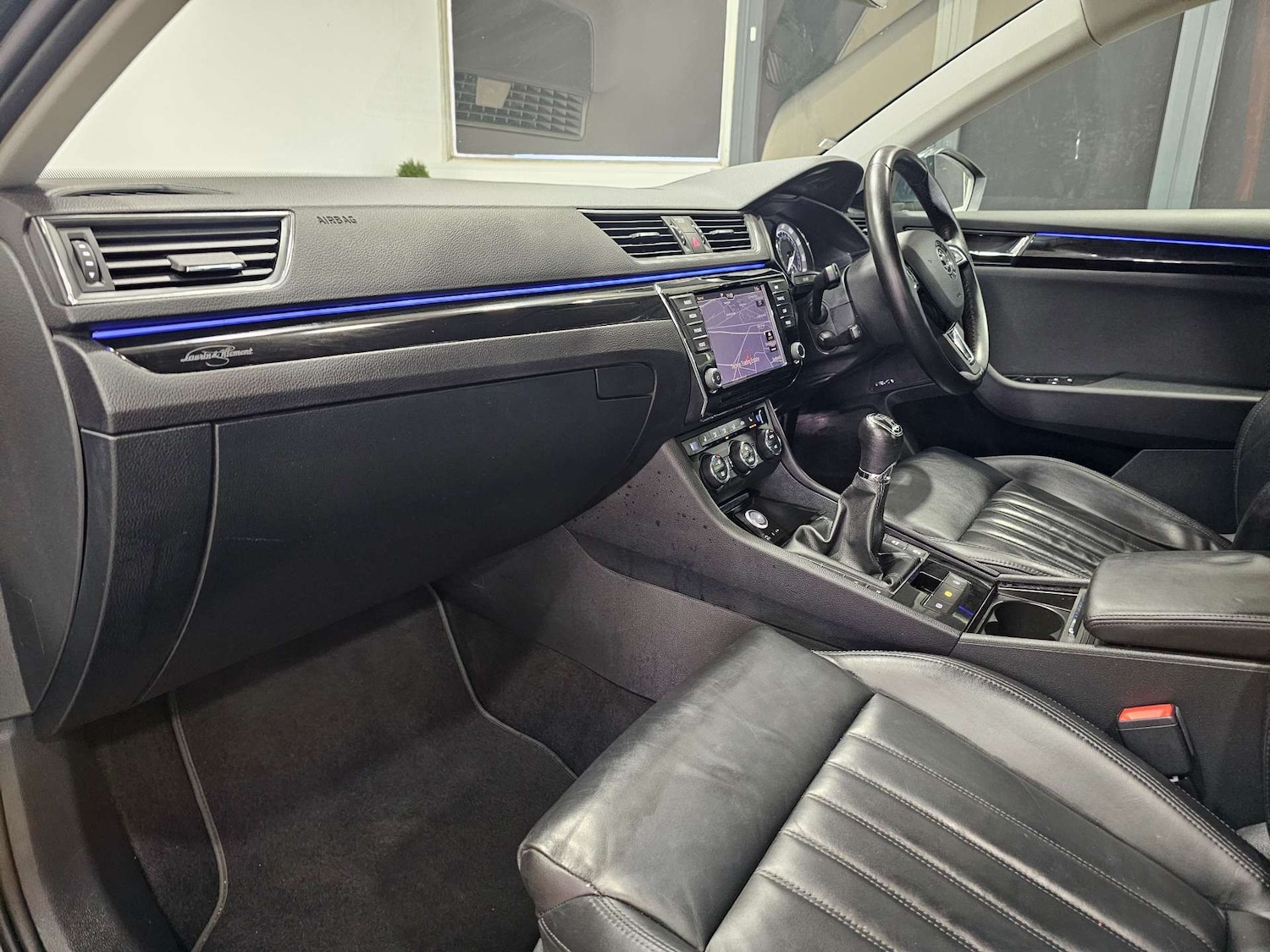 Used Skoda Superb 2016 for sale - 76972405: Photo 94