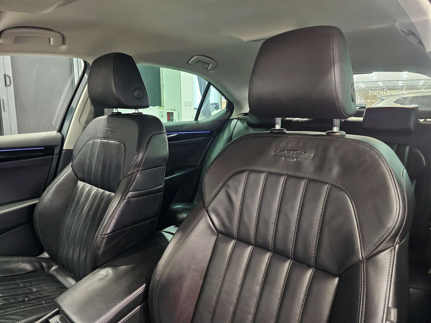 Used Skoda Superb 2016 for sale - 76972405: Photo 95