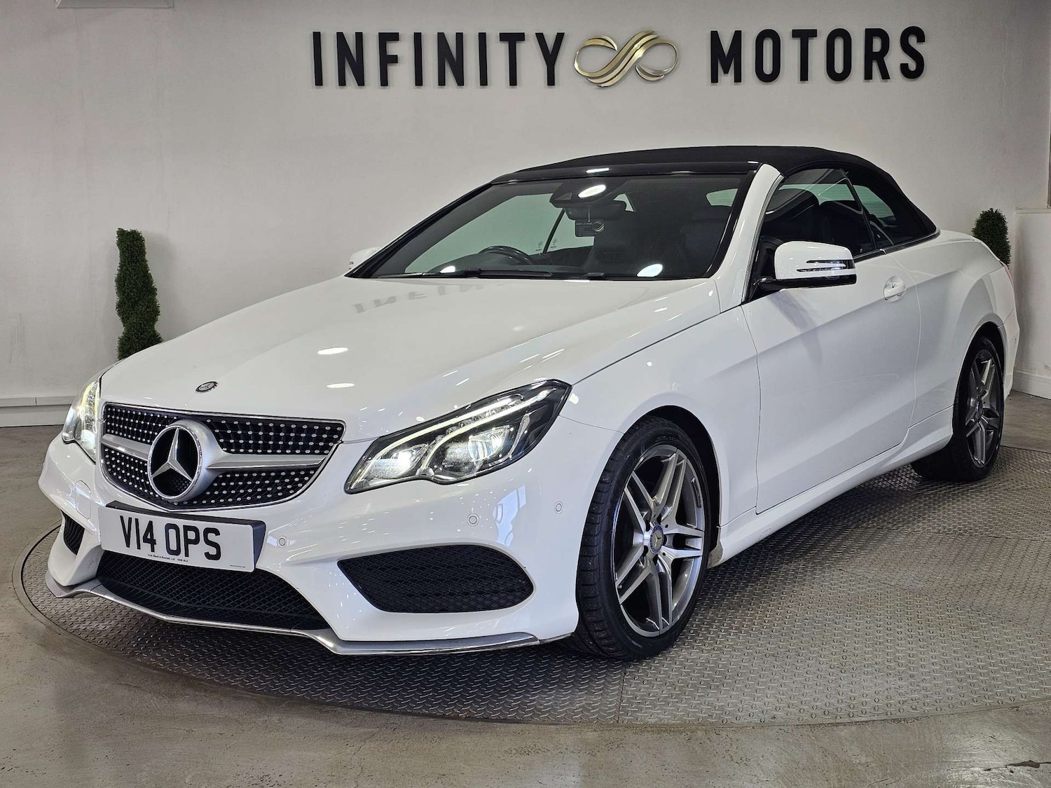 Used Mercedes-Benz E Class 2015 for sale - 76972322: Photo 4