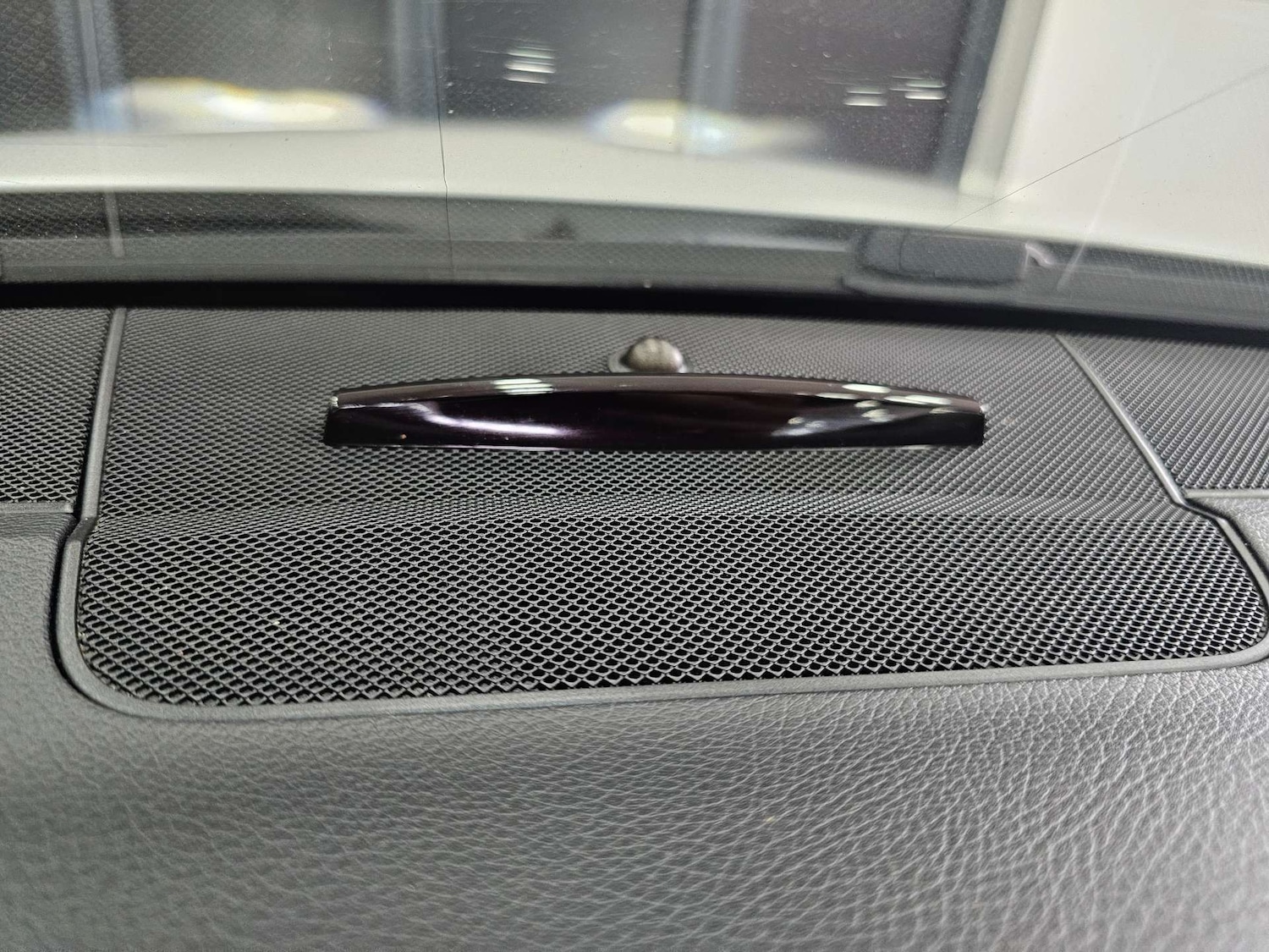 Used Mercedes-Benz E Class 2015 for sale - 76972322: Photo 44