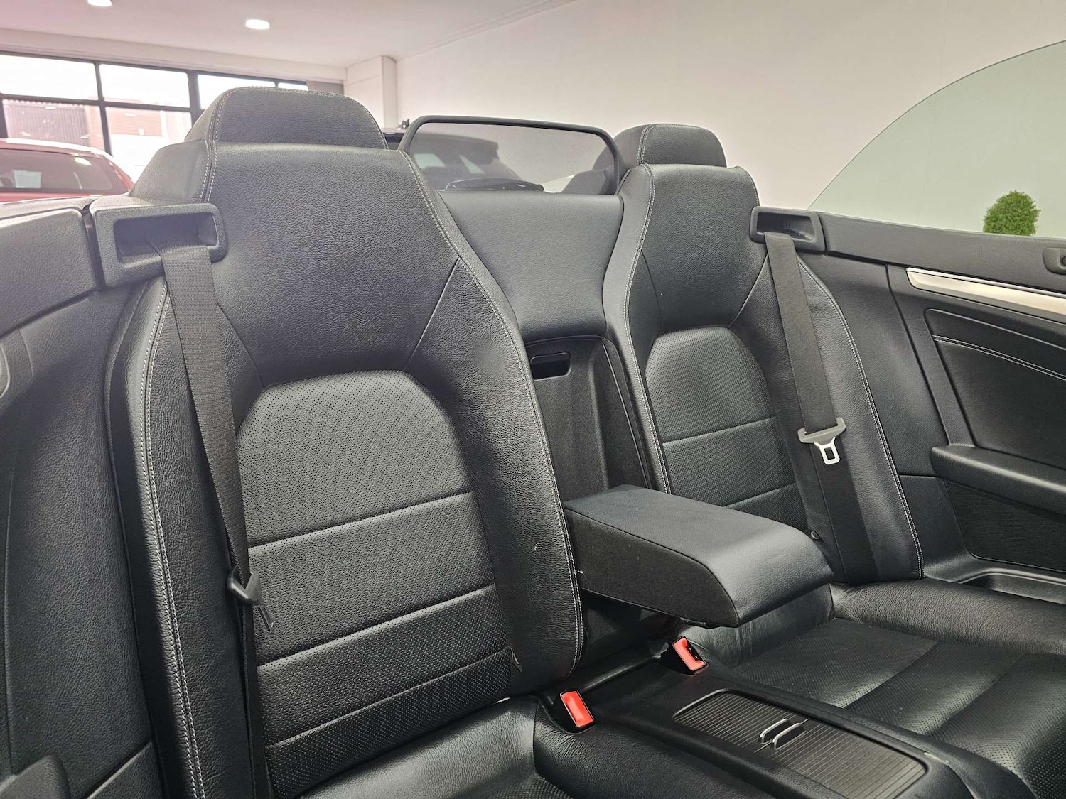 Used Mercedes-Benz E Class 2015 for sale - 76972322: Photo 51