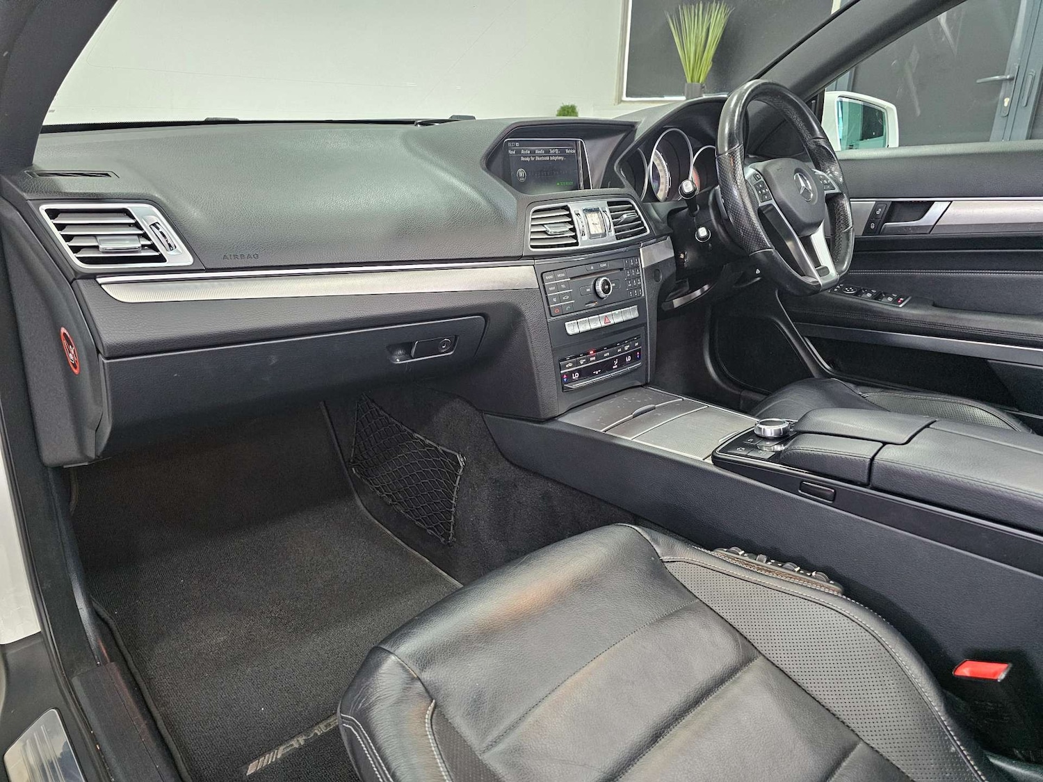 Used Mercedes-Benz E Class 2015 for sale - 76972322: Photo 61