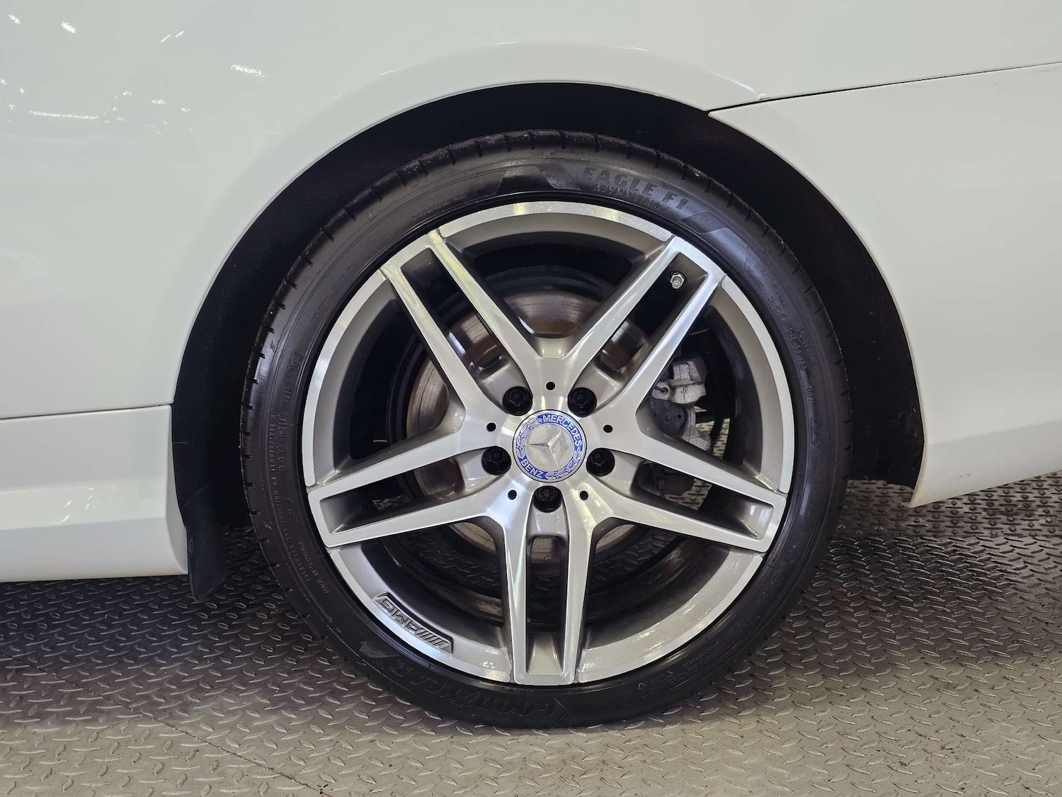 Used Mercedes-Benz E Class 2015 for sale - 76972322: Photo 71