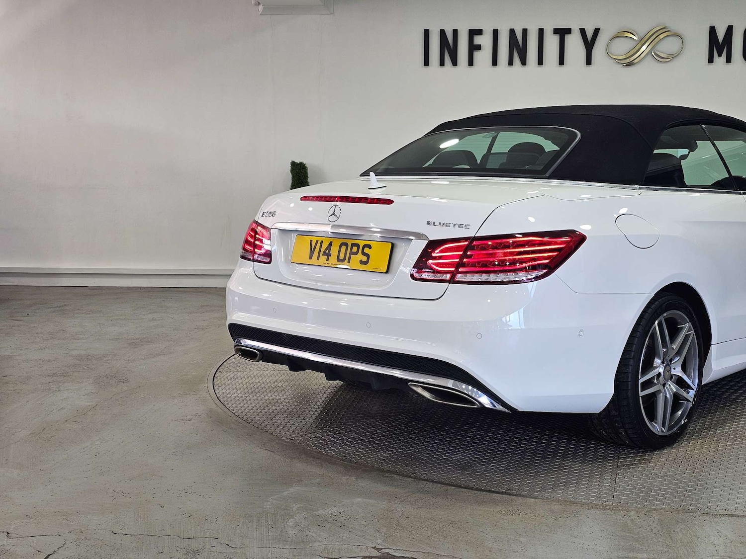 Used Mercedes-Benz E Class 2015 for sale - 76972322: Photo 75