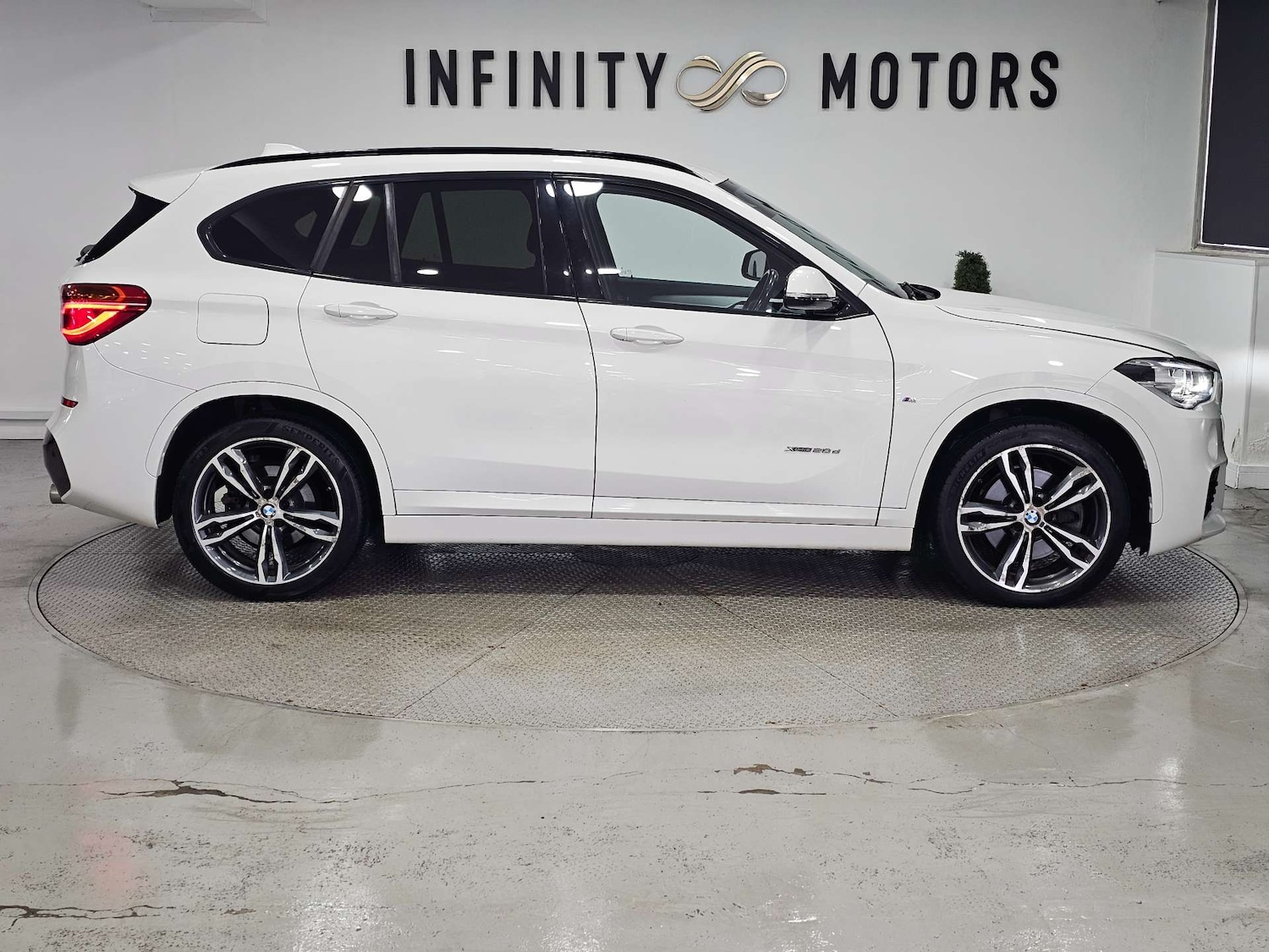 Used BMW X1 2017 for sale - 77604002: Photo 17
