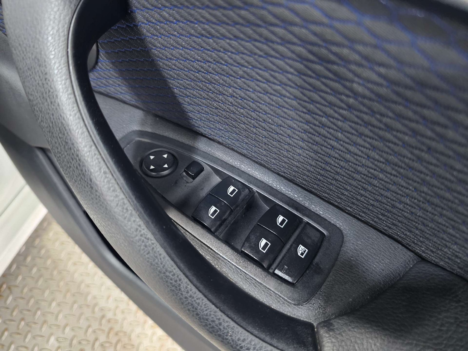 Used BMW X1 2017 for sale - 77604002: Photo 41