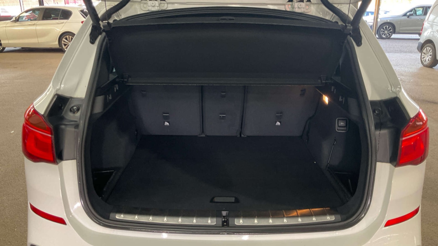 Used BMW X1 2017 for sale - 77604002: Photo 9