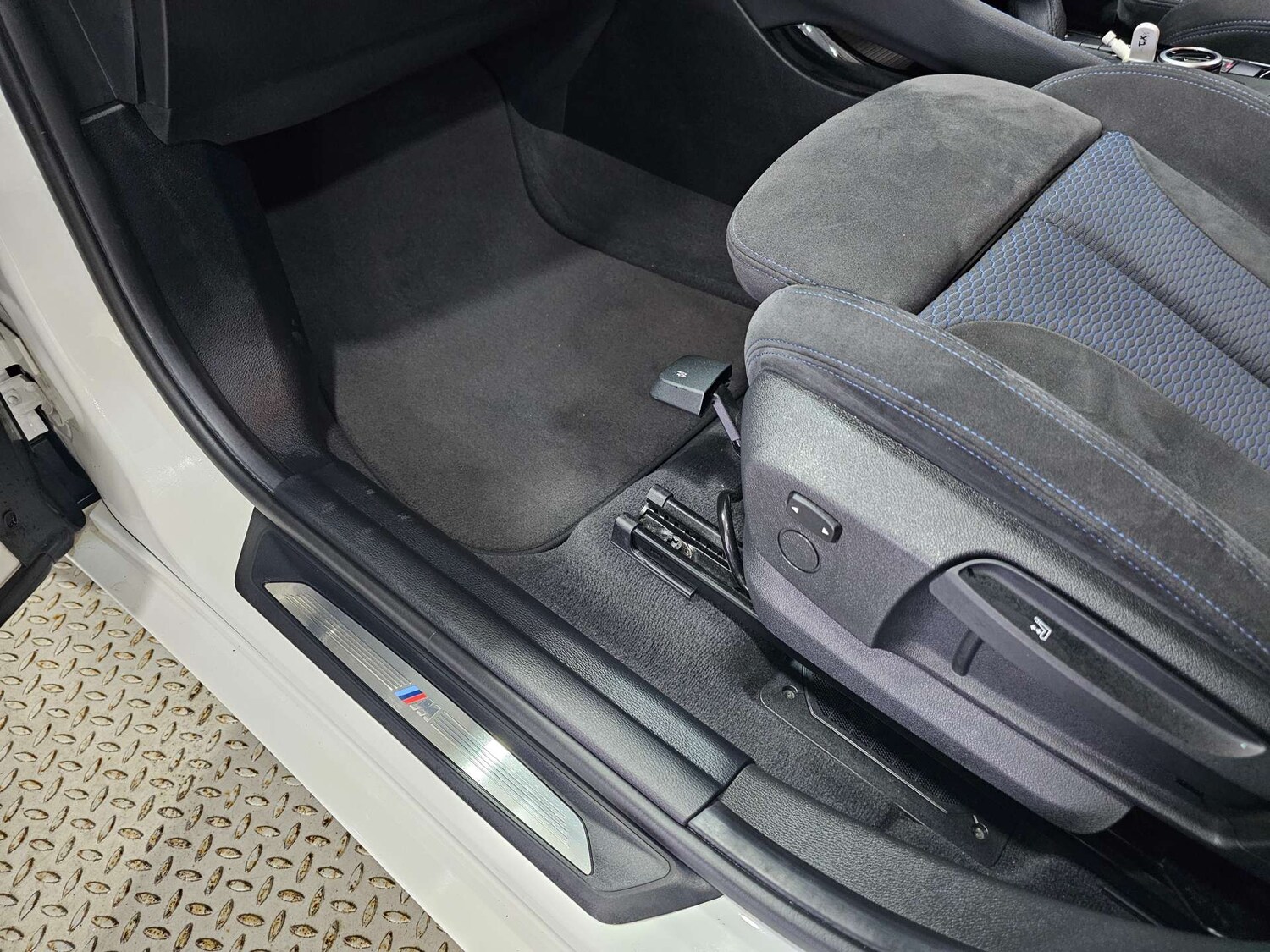 Used BMW X1 2017 for sale - 77604002: Photo 92