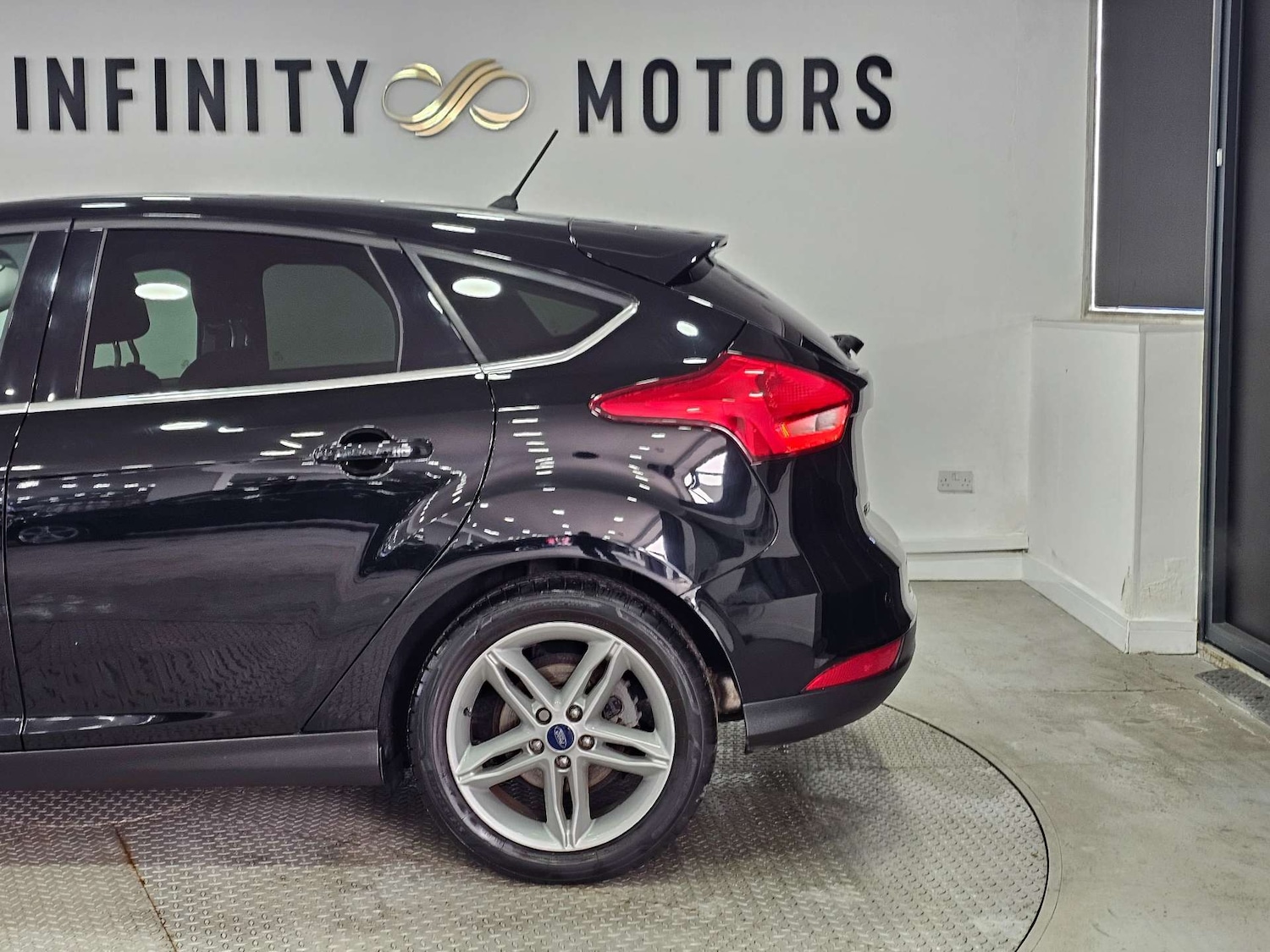 Used Ford Focus 2018 for sale - 77664928: Photo 21