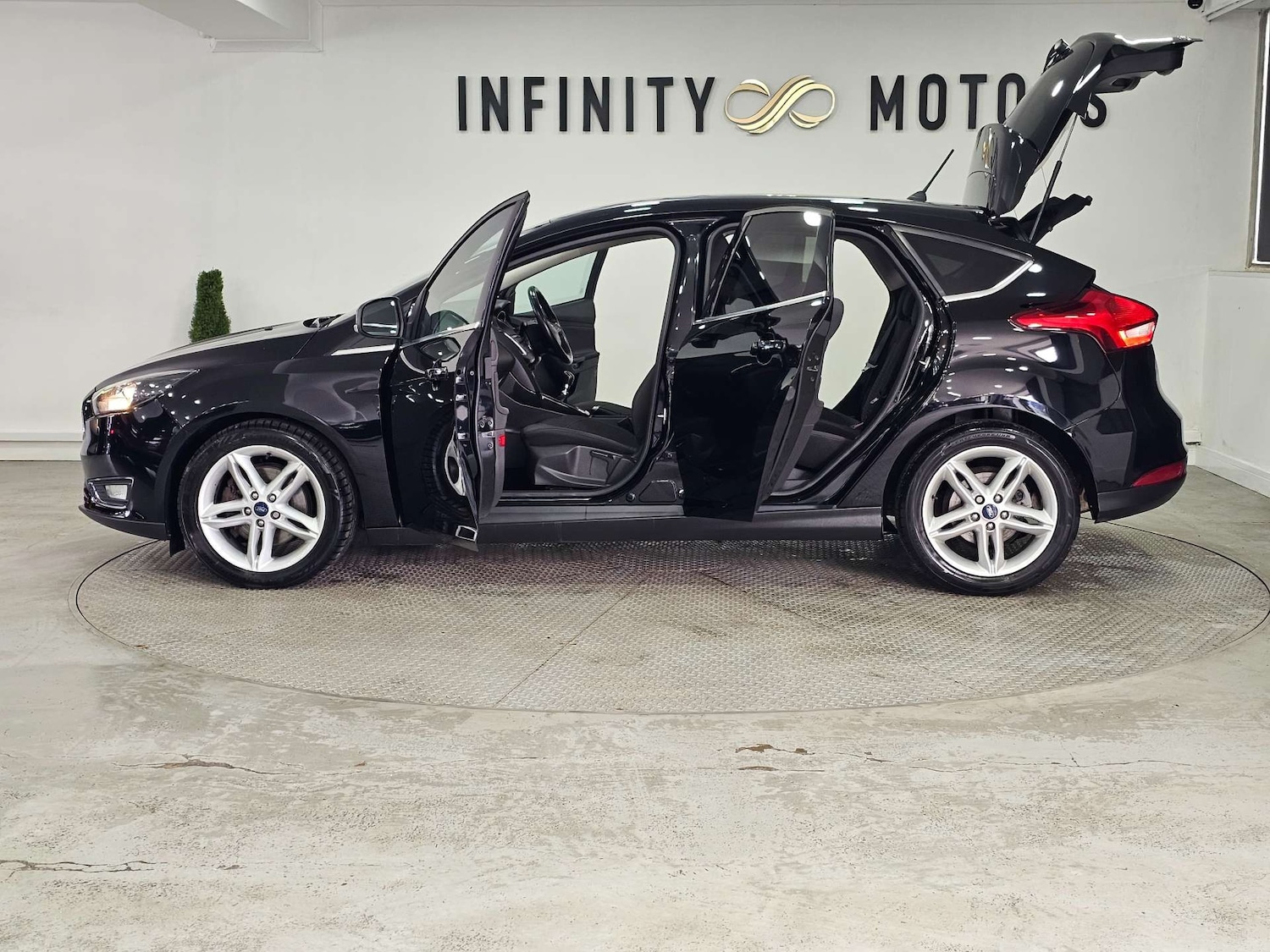 Used Ford Focus 2018 for sale - 77664928: Photo 46