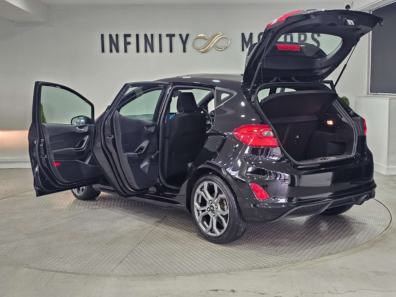 Used Ford Fiesta 2018 for sale - 76972358: Photo 47