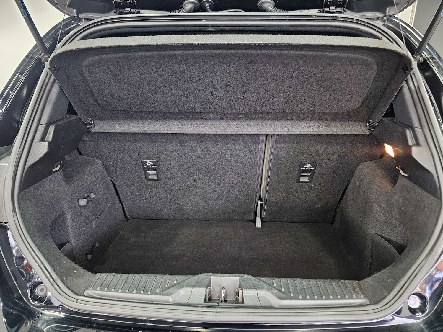 Used Ford Fiesta 2018 for sale - 76972358: Photo 50