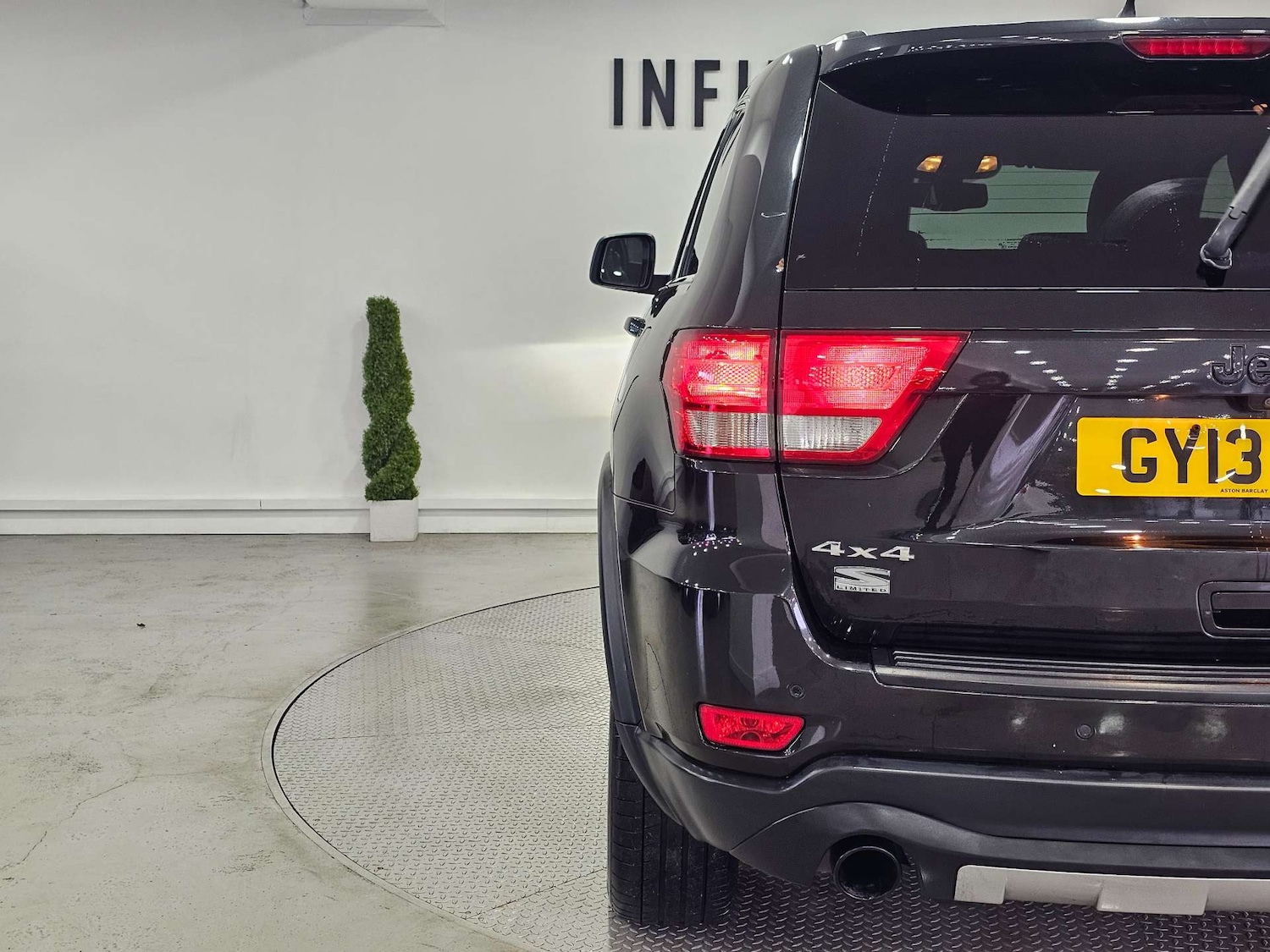 Used Jeep Grand Cherokee 2013 for sale - 76972455: Photo 28