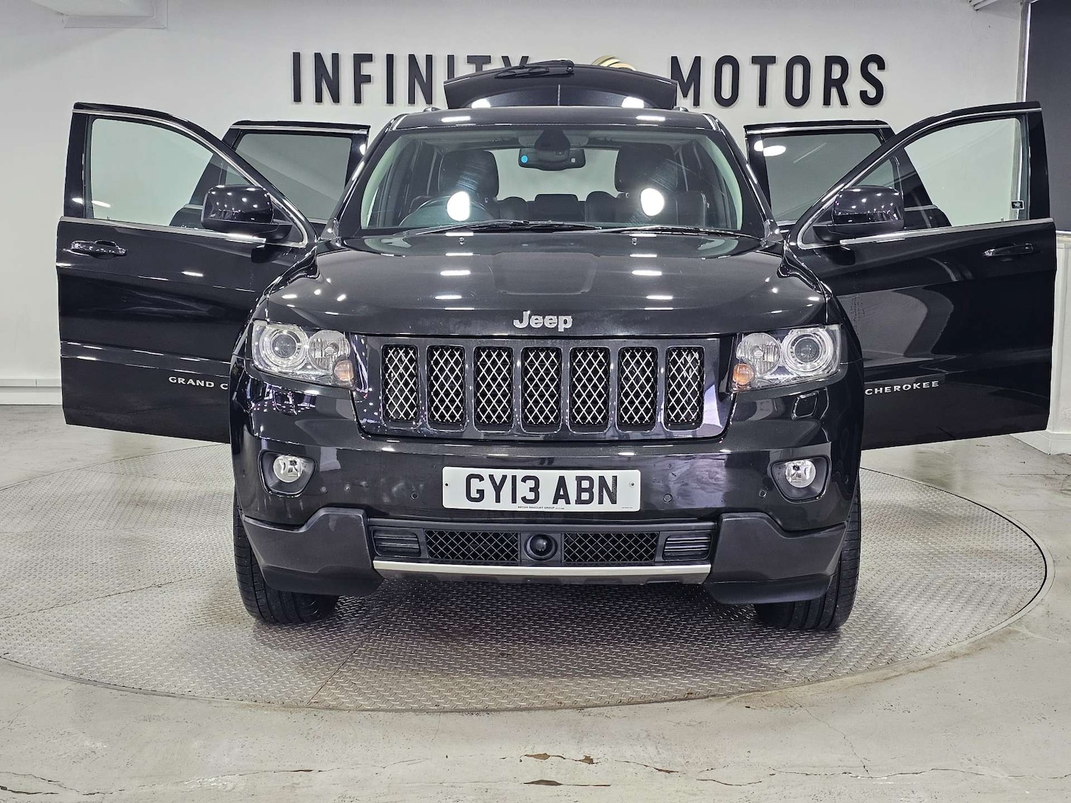 Used Jeep Grand Cherokee 2013 for sale - 76972455: Photo 42