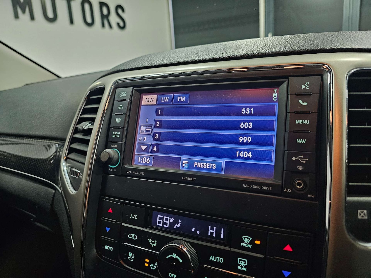 Used Jeep Grand Cherokee 2013 for sale - 76972455: Photo 69