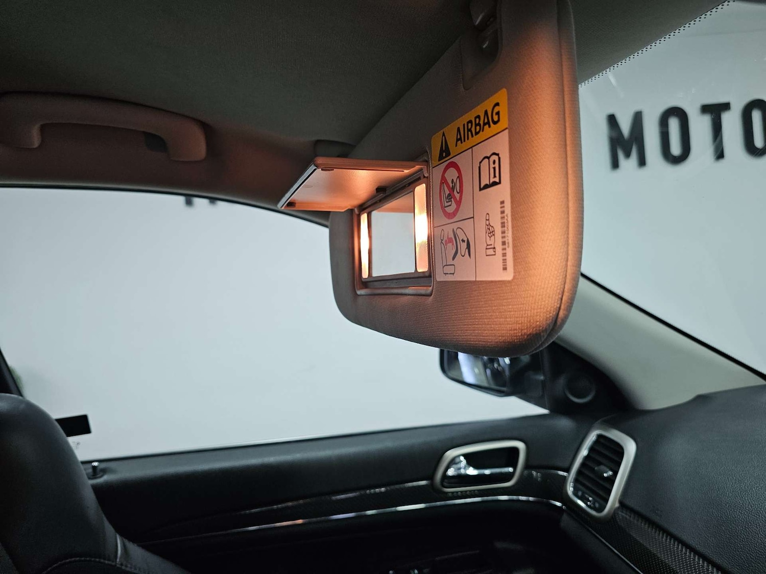 Used Jeep Grand Cherokee 2013 for sale - 76972455: Photo 75