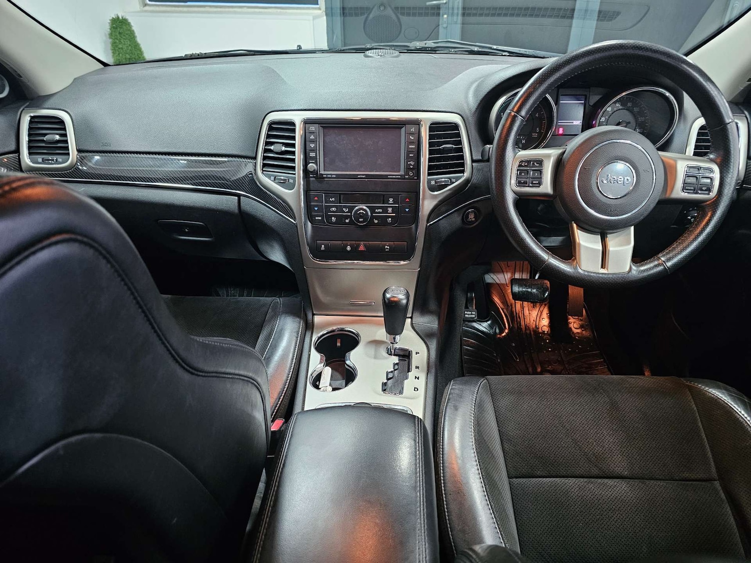 Used Jeep Grand Cherokee 2013 for sale - 76972455: Photo 82