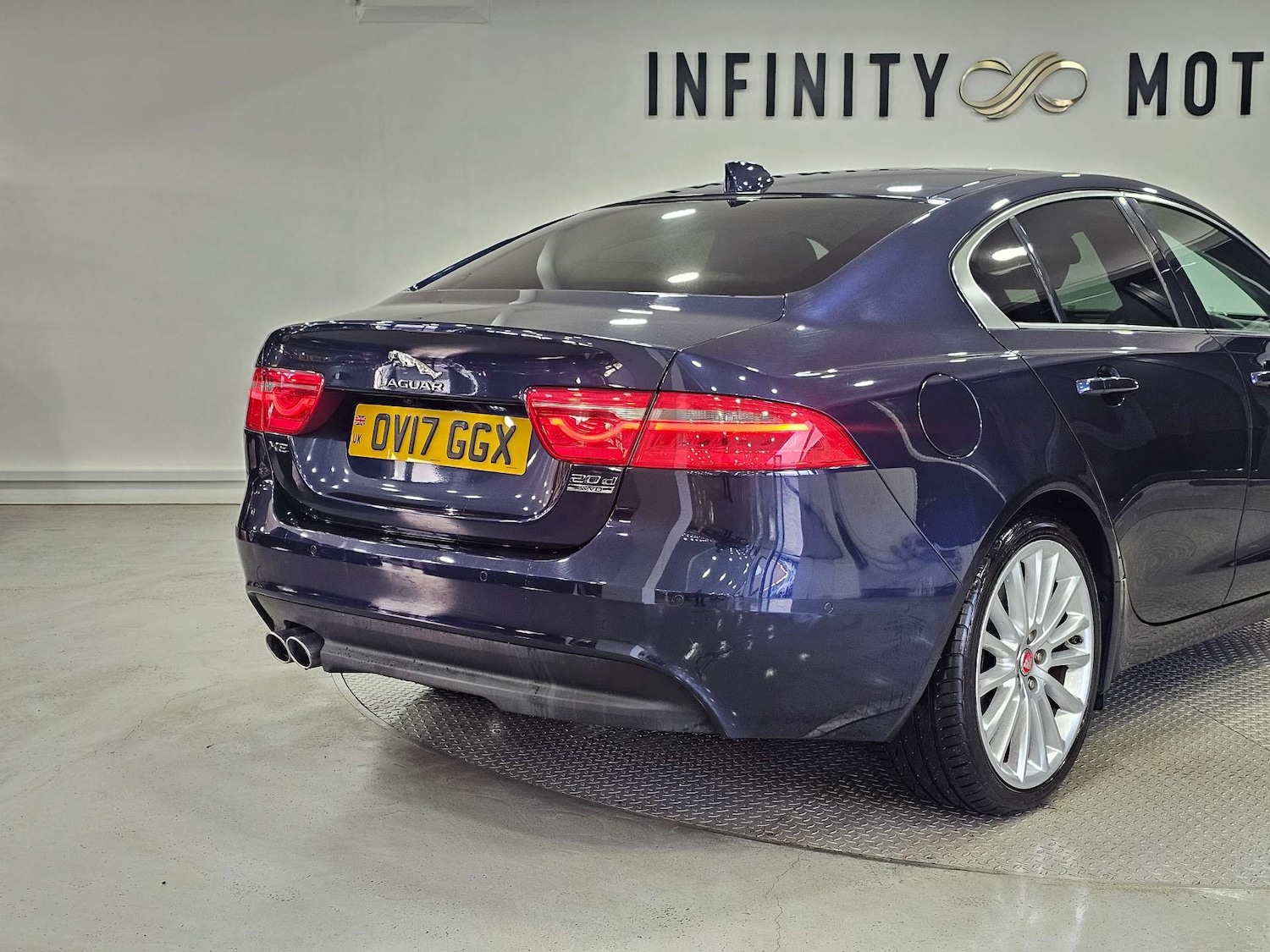 Used Jaguar XE 2017 for sale - 76972341: Photo 25