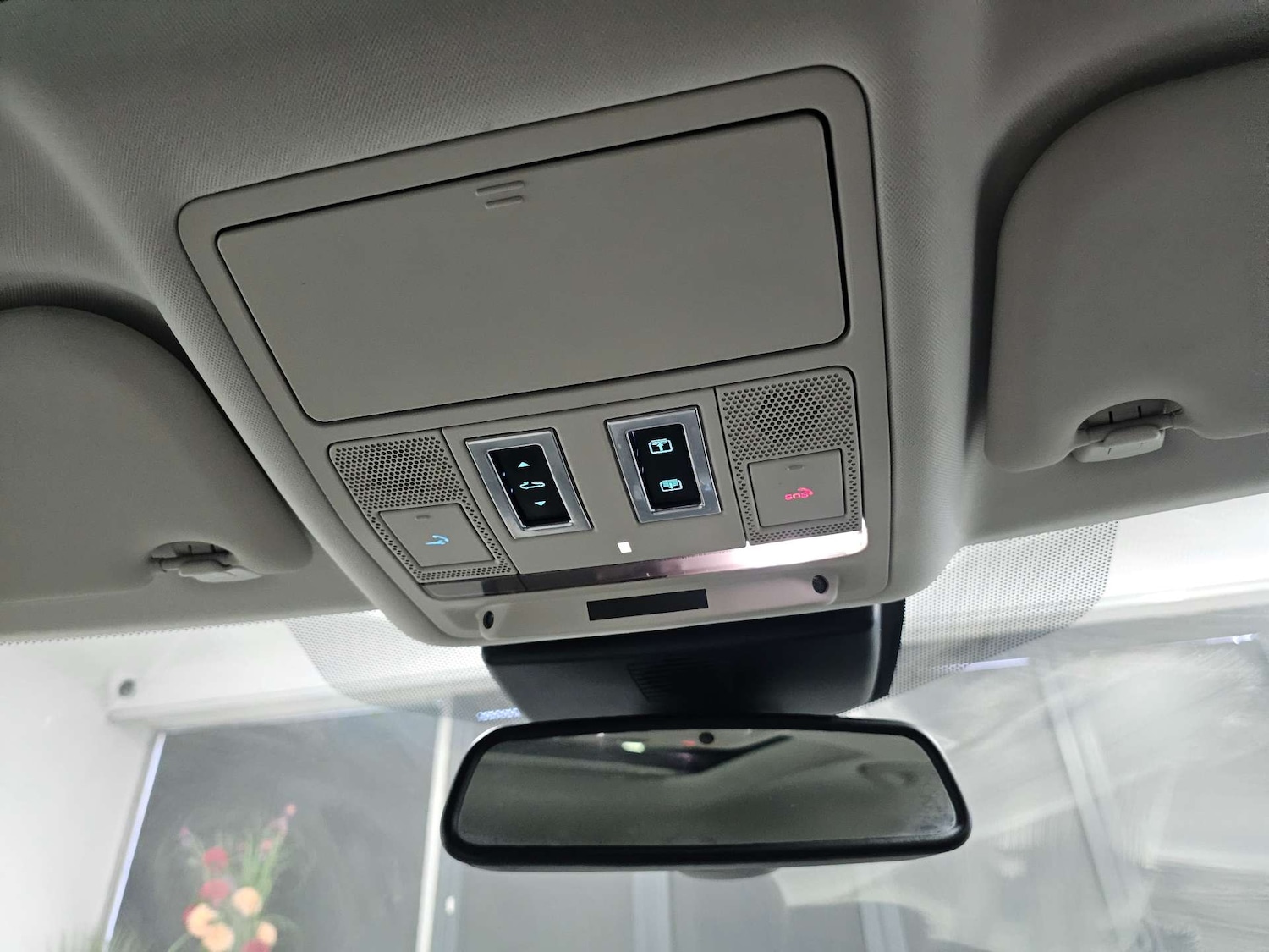 Used Jaguar XE 2017 for sale - 76972341: Photo 70