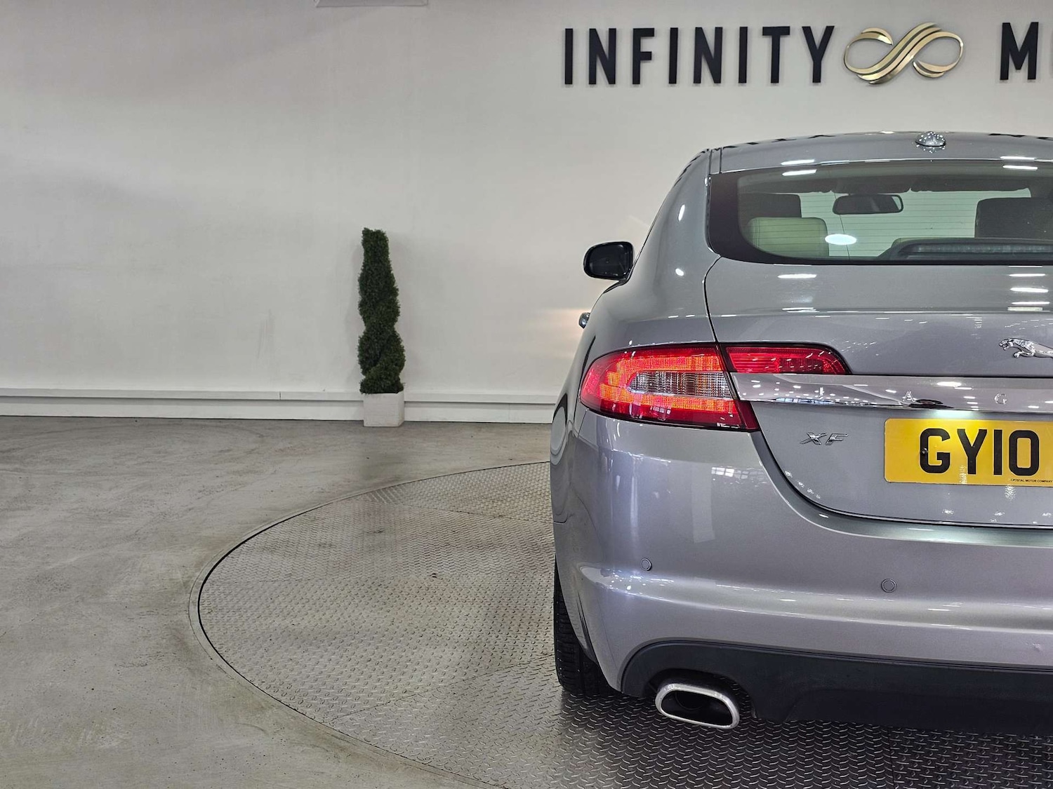 Used Jaguar XF 2010 for sale - 76972368: Photo 26