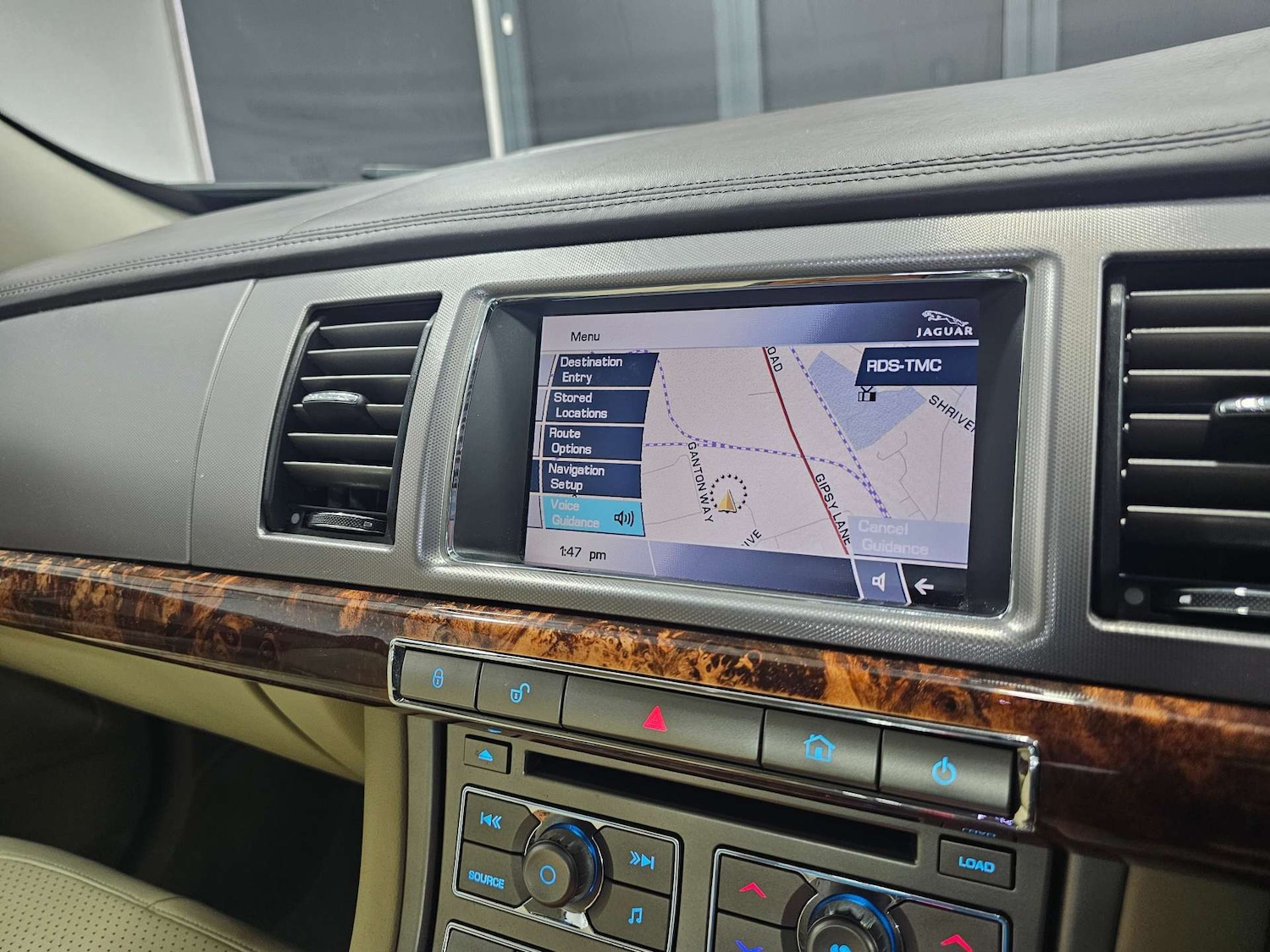 Used Jaguar XF 2010 for sale - 76972368: Photo 5