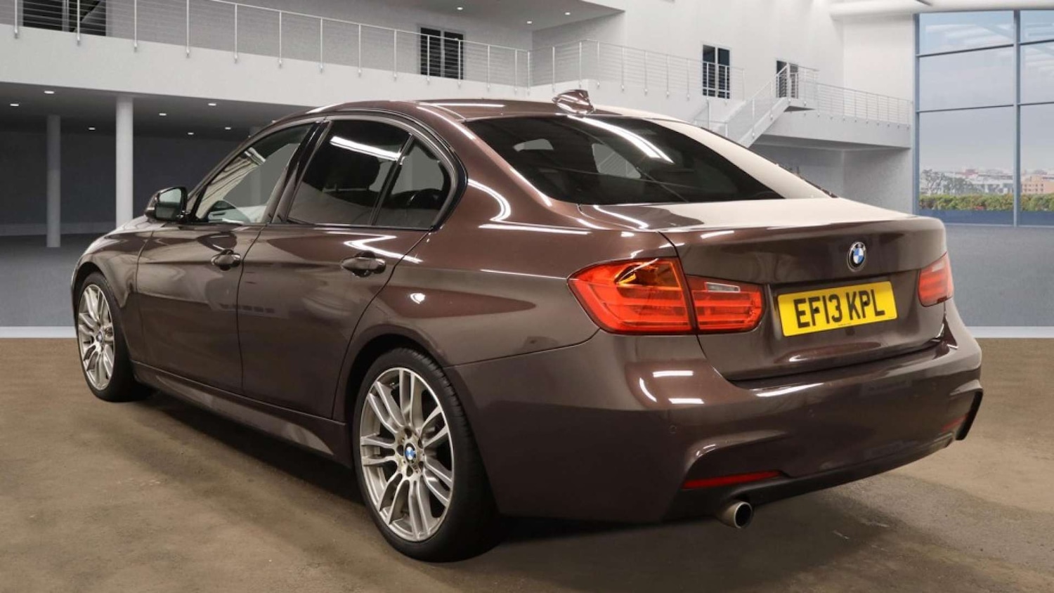 Used BMW 3 Series 2013 for sale - 77700908: Photo 3