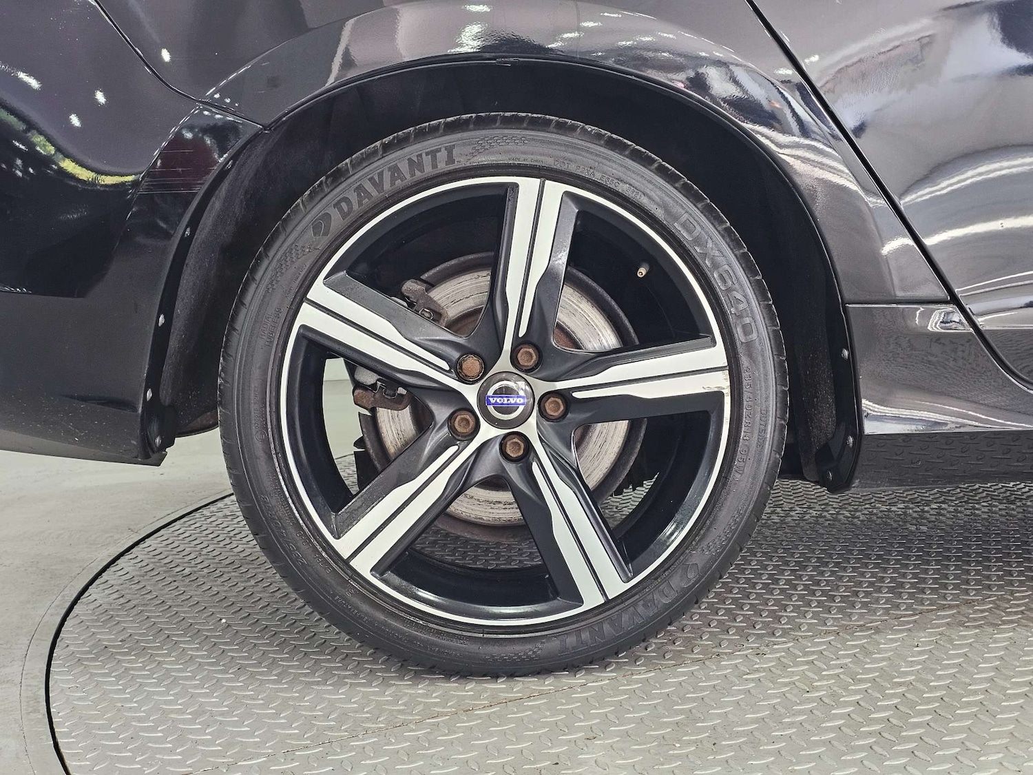 Used Volvo V60 2016 for sale - 77836346: Photo 37