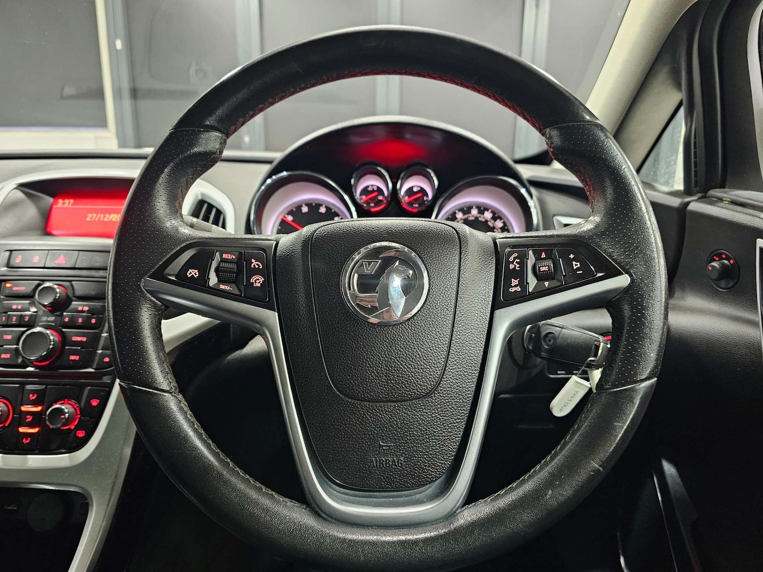 Used Vauxhall Astra GTC 2013 for sale - 77056469: Photo 10